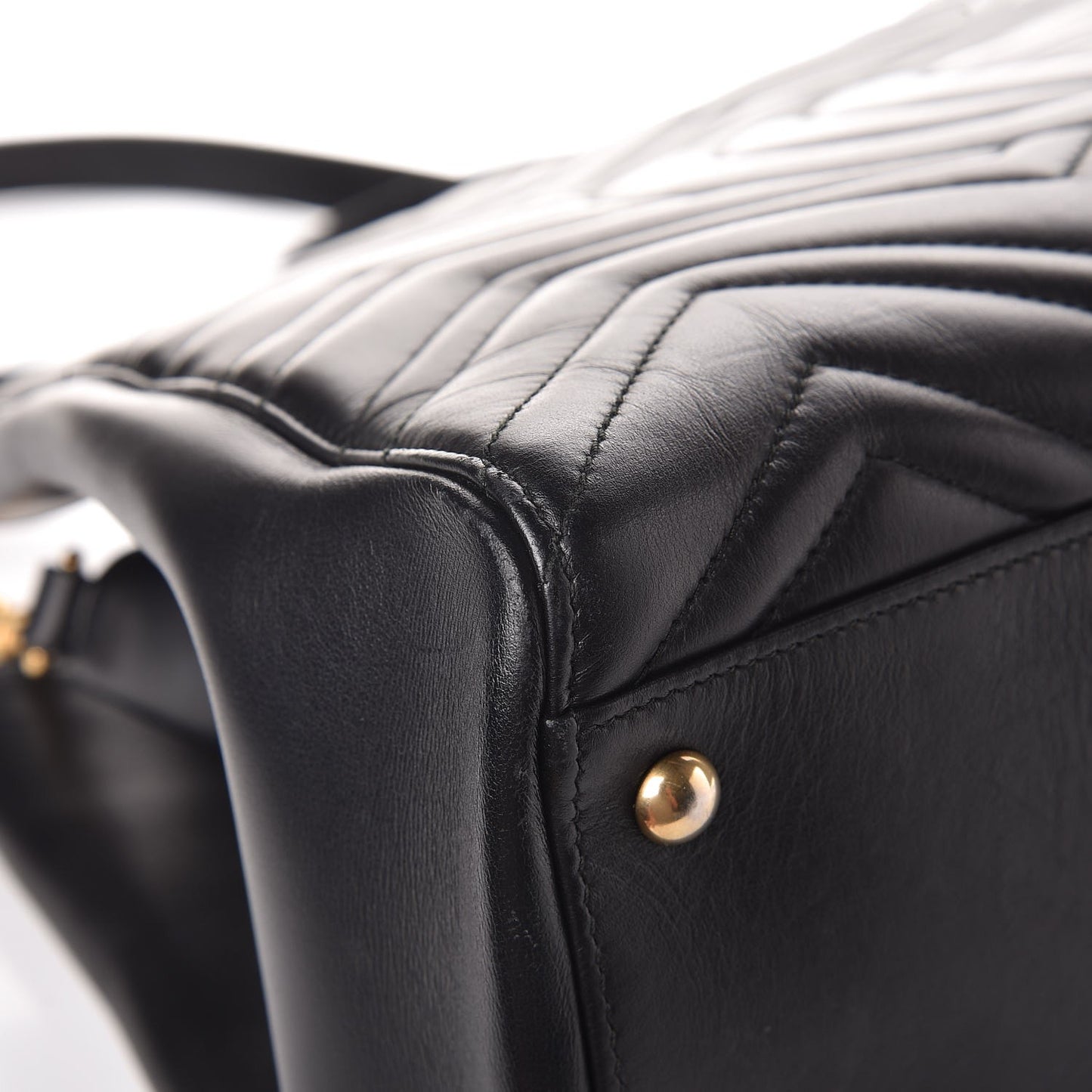Calfskin Matelasse Medium GG Marmont Tote Black