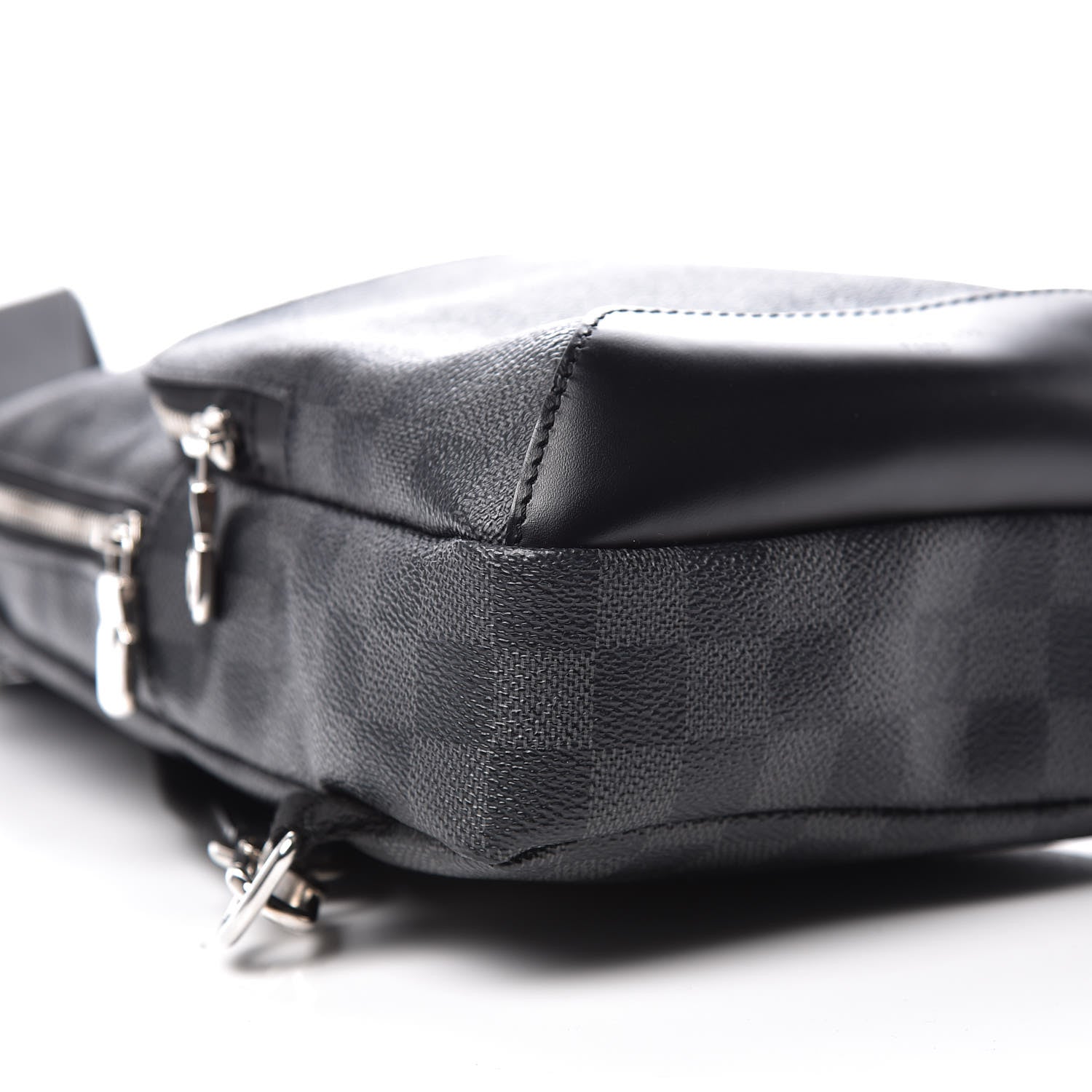 Louis Vuitton Damier Graphite Avenue Sling Backpack 5 of 9
