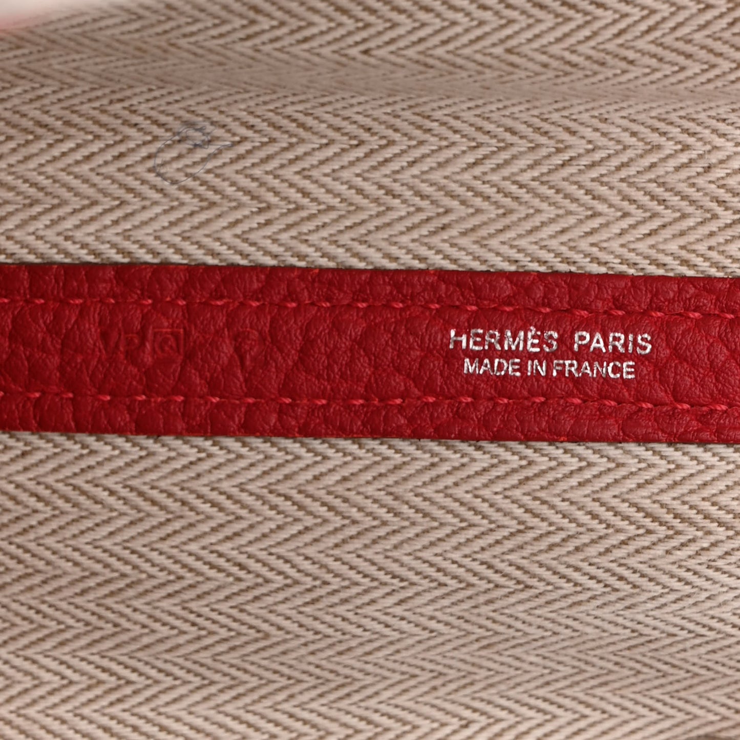 Negonda Garden Party 36 MM Rouge Casaque