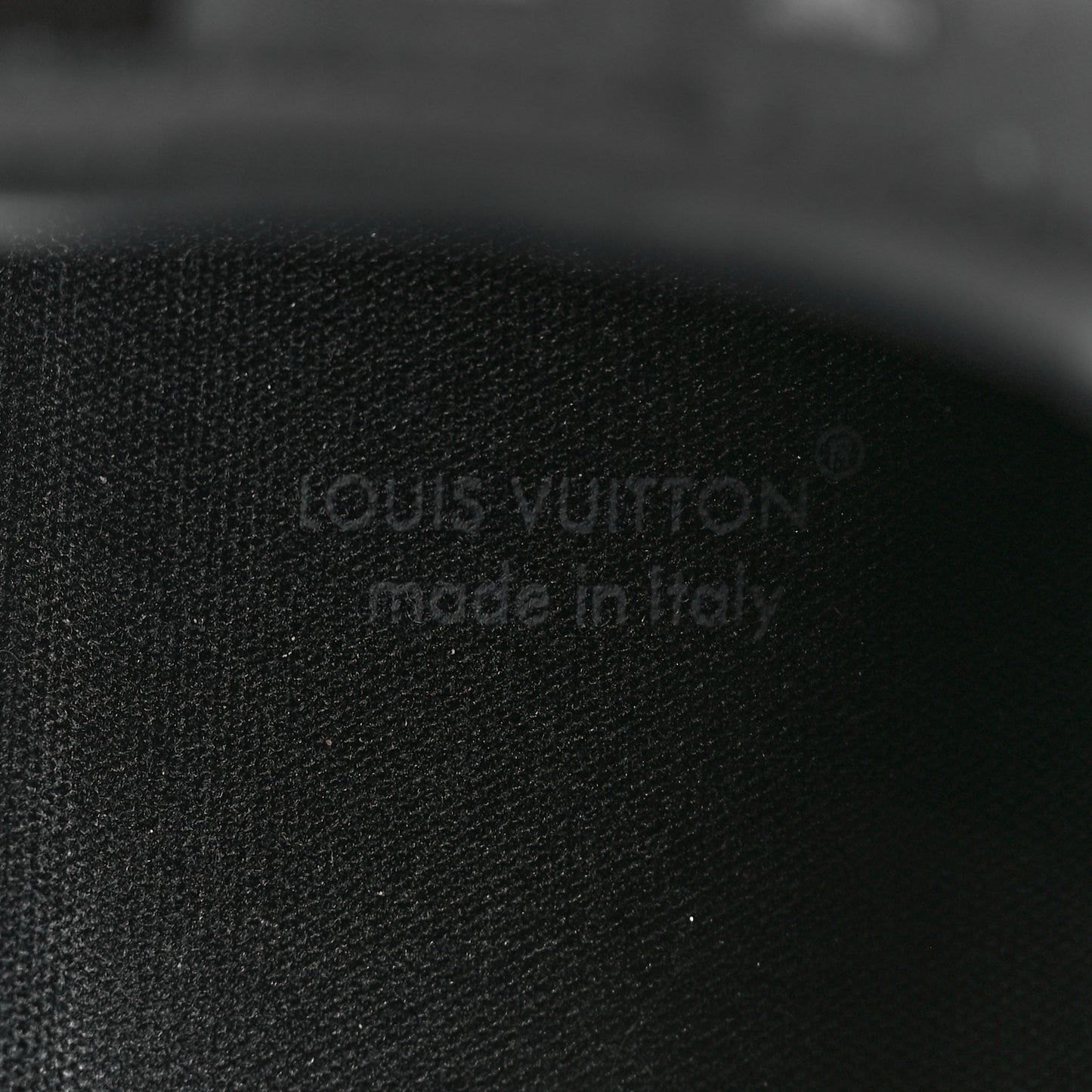 Suede Mens LV Trainer Sneakers 9 Black
