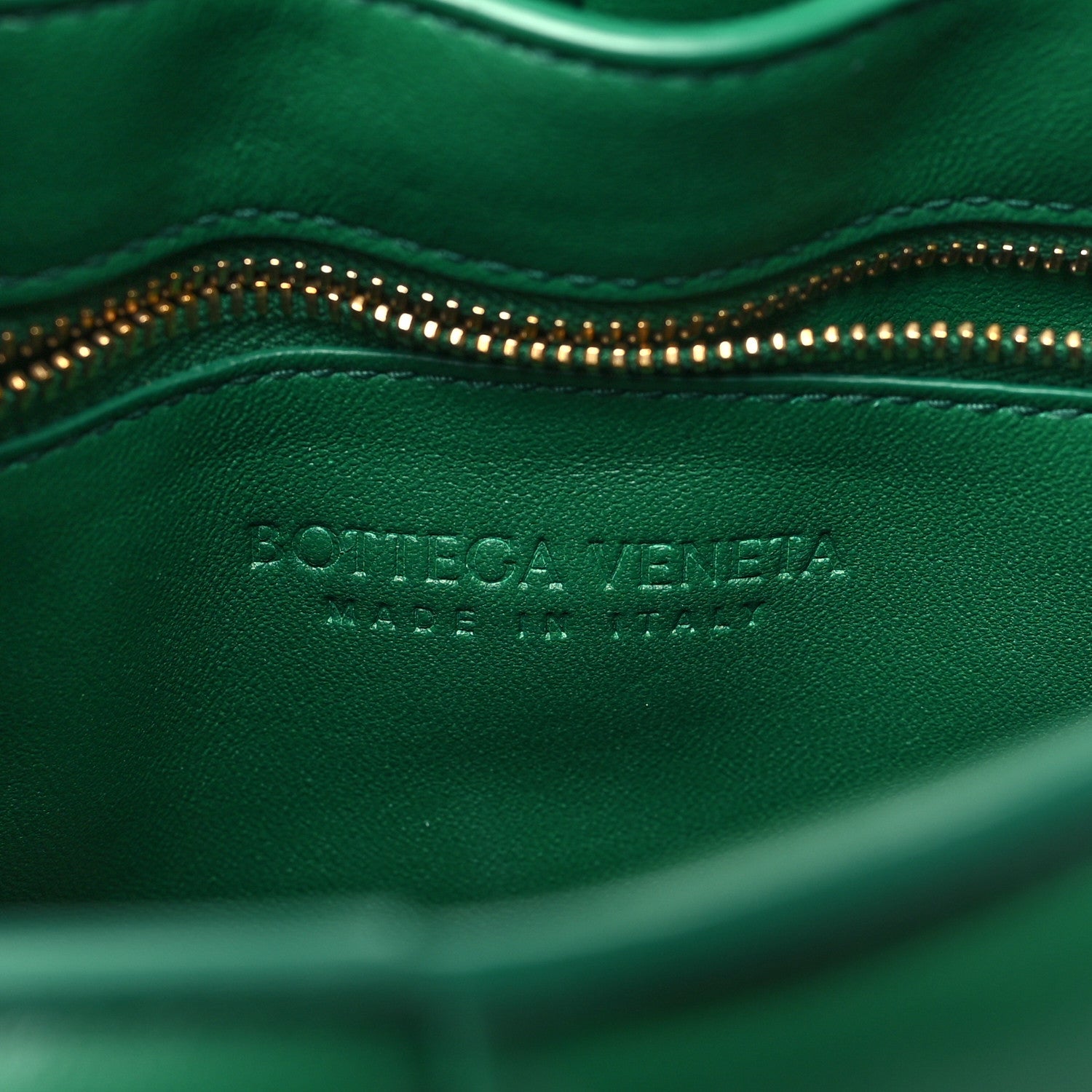 Bottega Veneta Lambskin Maxi Intreccio Padded Chain Cassette Crossbody Bag Racing Green 6 of 10