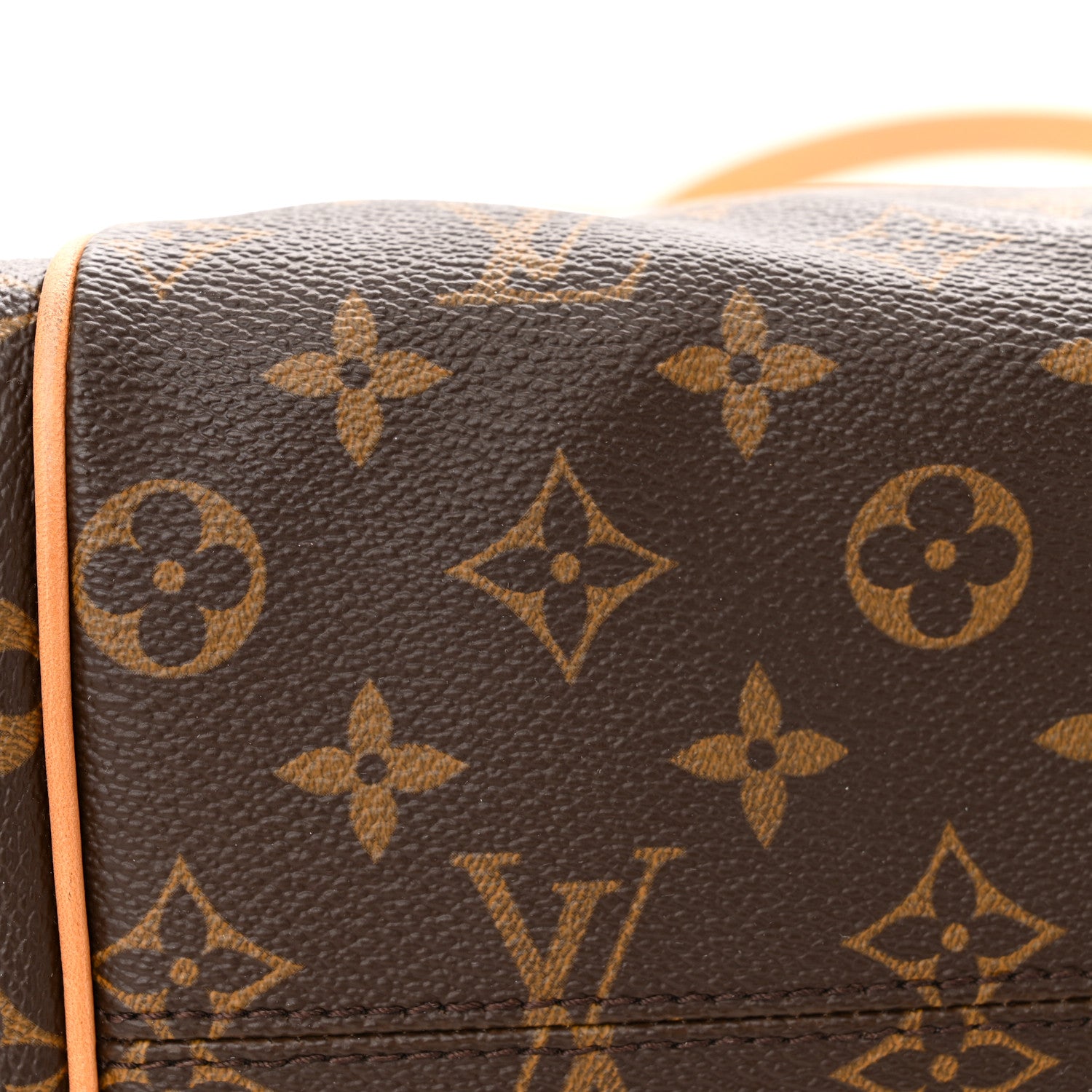 Louis Vuitton Monogram Totally MM 12 of 14