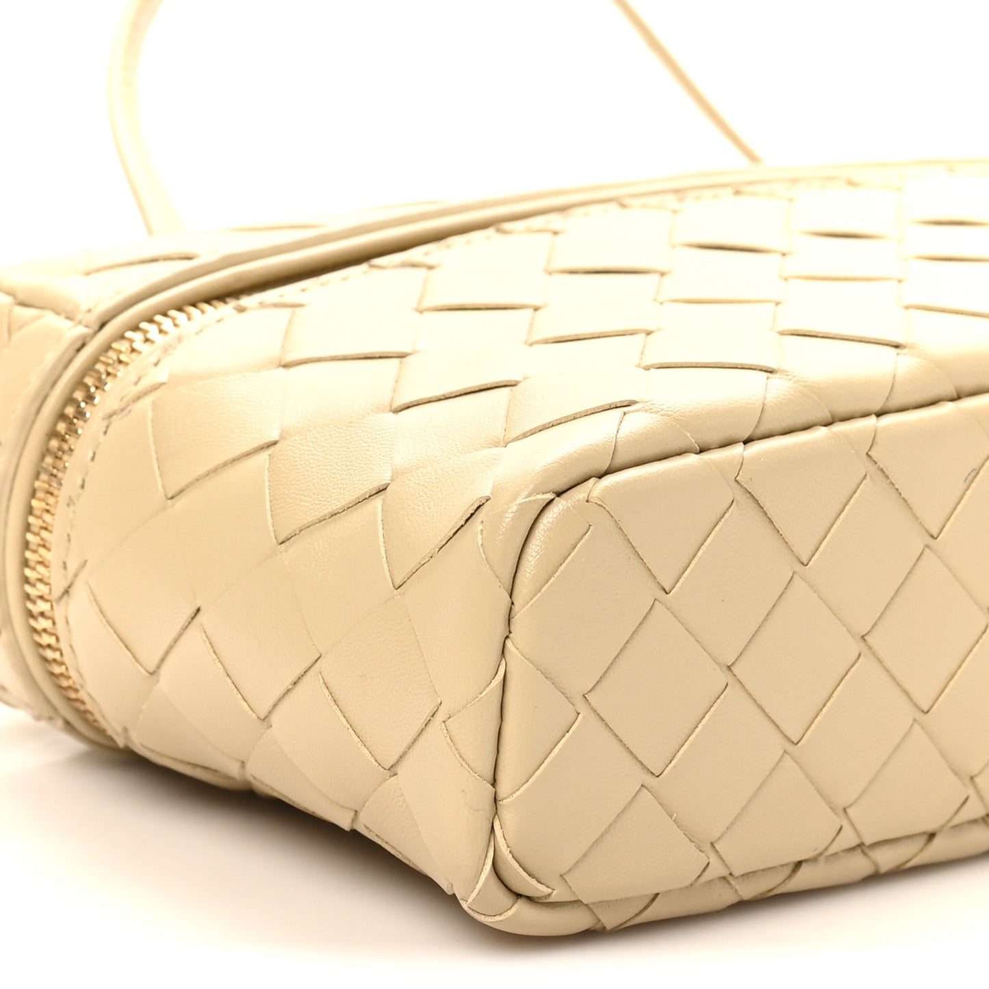 Calfskin Intrecciato Bang Bang Vanity Case Ecru