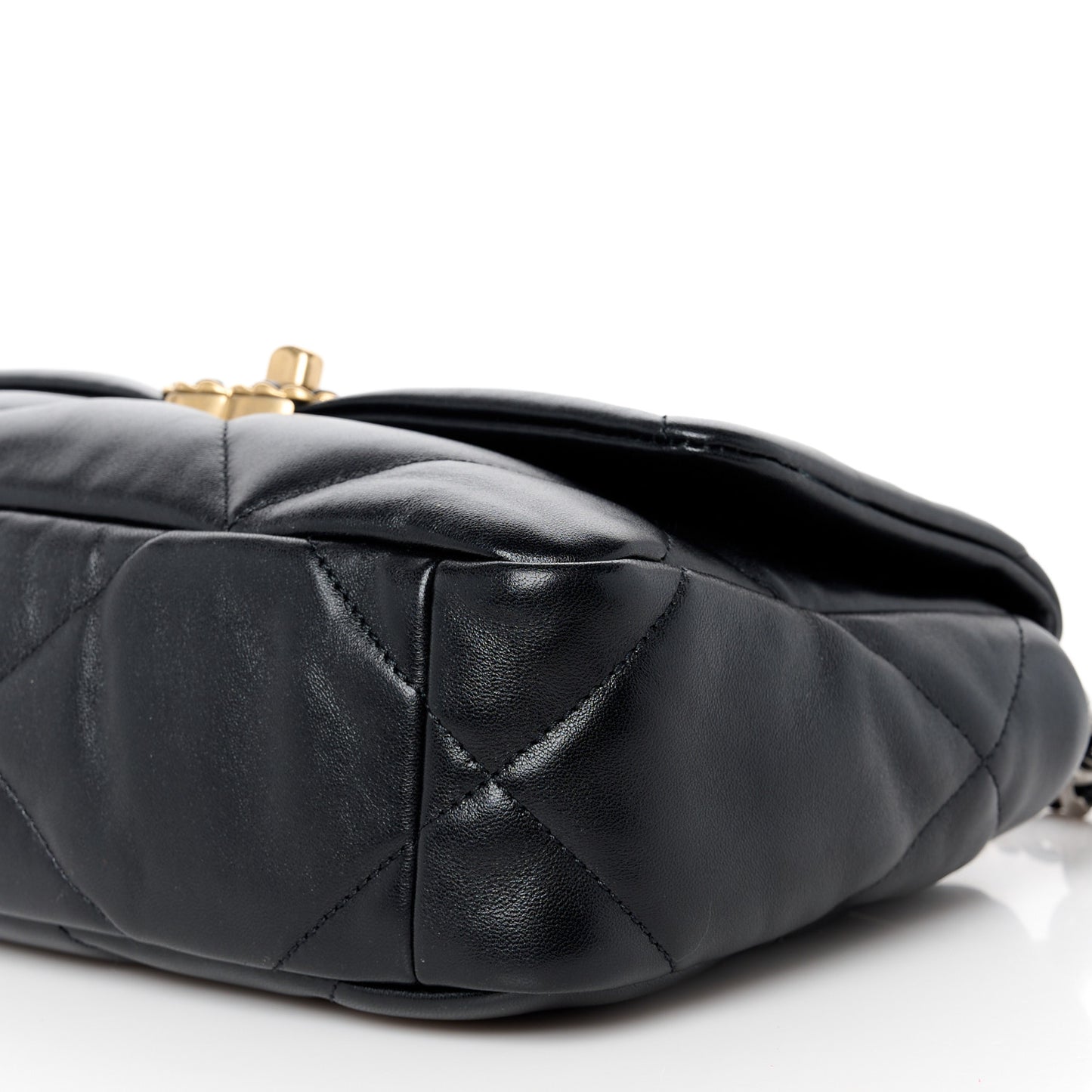 Lambskin Quilted Medium Chanel 19 Flap Black