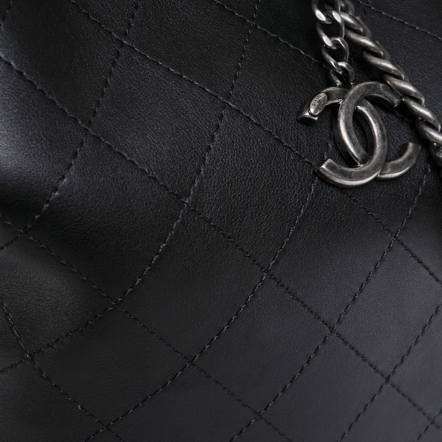 Chanel Calfskin Stitched Large Hobo Black 6 of 10