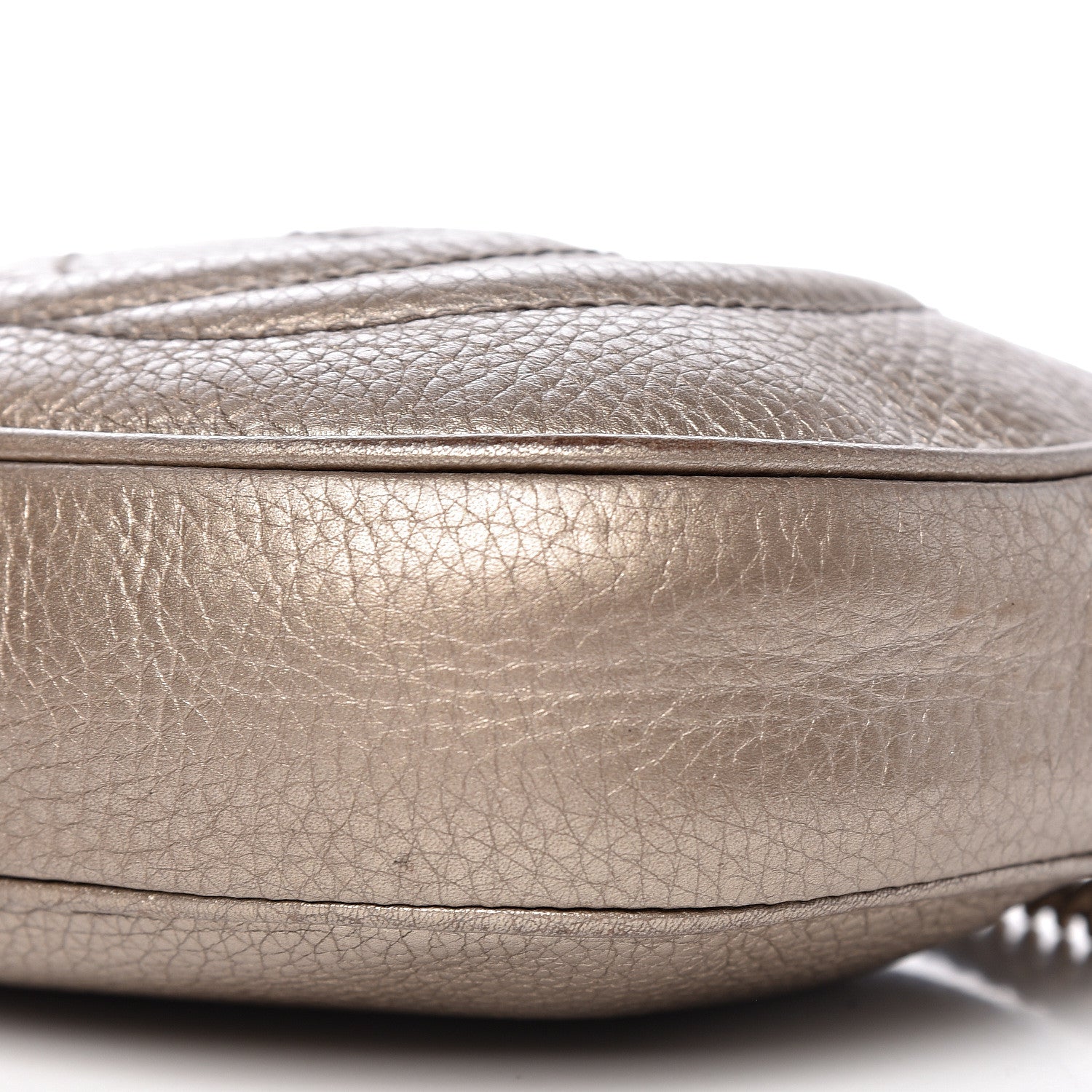 Gucci Metallic Pebbled Calfskin Mini Soho Chain Bag Golden Beige 11 of 11
