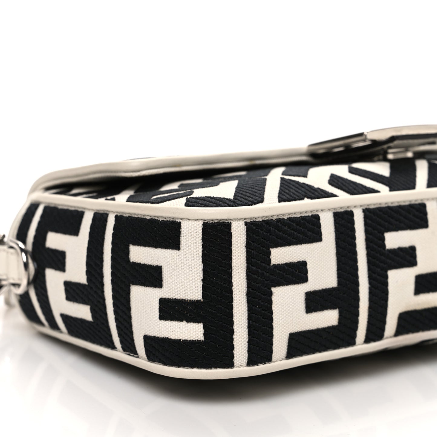 Canvas Vitello King FF Embroidered Baguette White Black