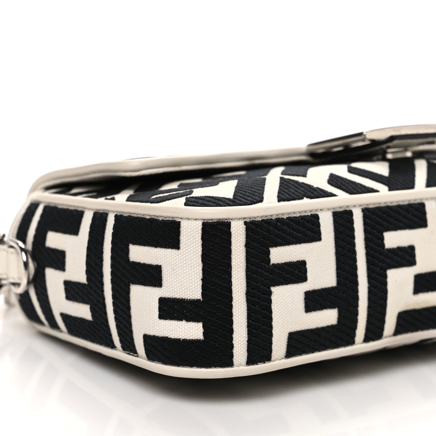 Fendi Canvas Vitello King FF Embroidered Baguette White Black 9 of 11