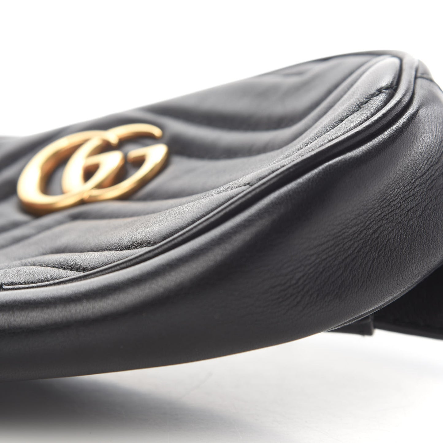 Calfskin Matelasse GG Marmont Belt Bag 85 34 Black