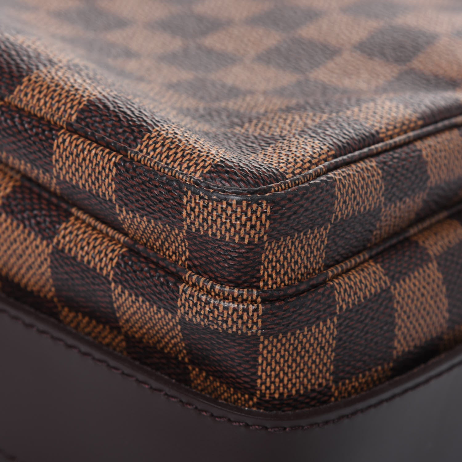 Louis Vuitton Damier Ebene Naviglio 18 of 23