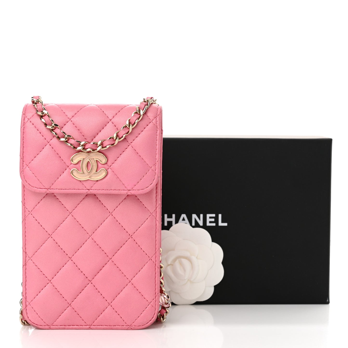 Lambskin Resin Quilted Phone Holder With Chain Pink