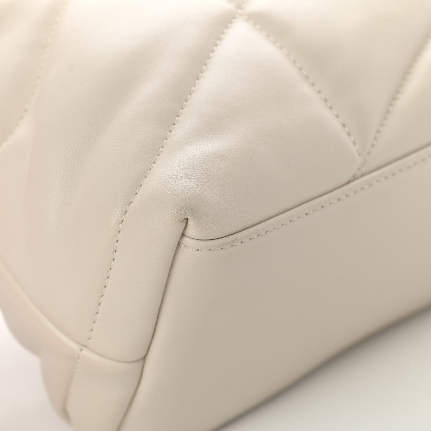Lambskin Quilted Small Loulou Puffer Monogram Chain Satchel Blanc Vintage