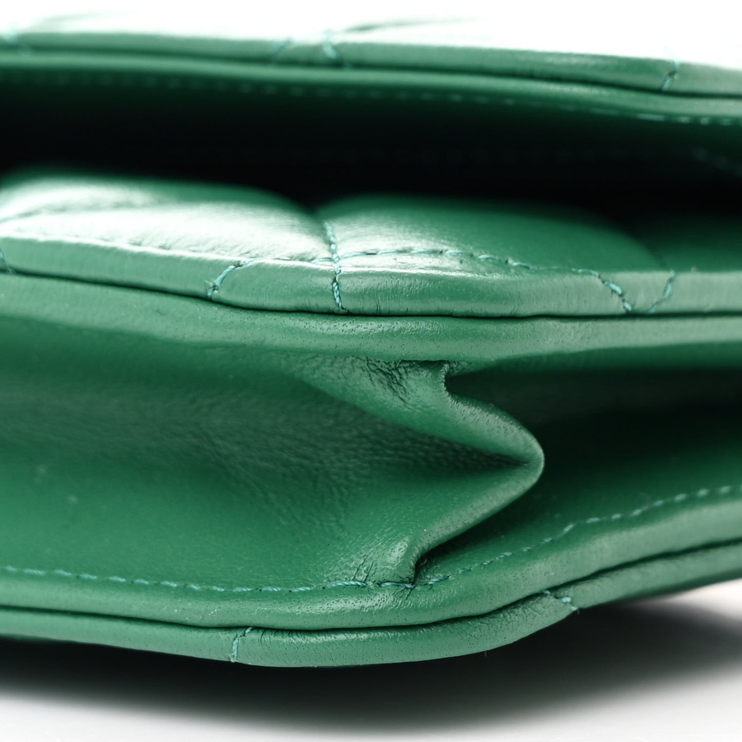 Lambskin Quilted Wallet On Chain WOC Green