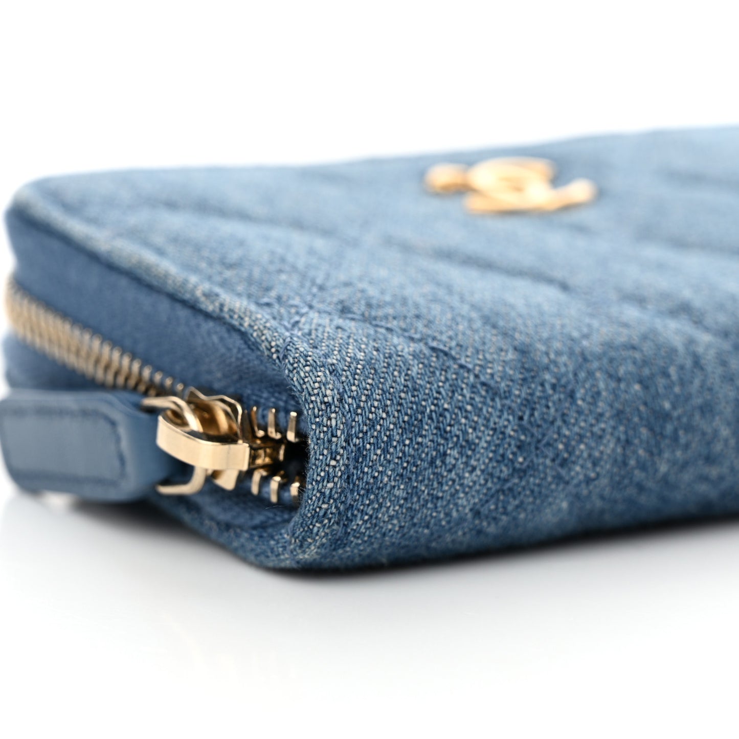 Denim Quilted CC Pearl Crush Zip Card Holder On Chain Blue
