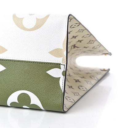 Louis Vuitton Monogram Giant Onthego GM Kaki Beige 10 of 11