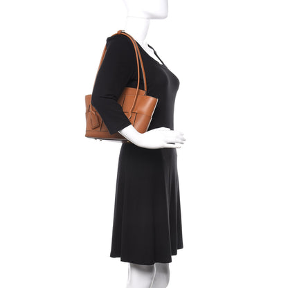 Bottega Veneta French Calfskin Maxi Intrecciato Arco 33 Wood 2 of 15