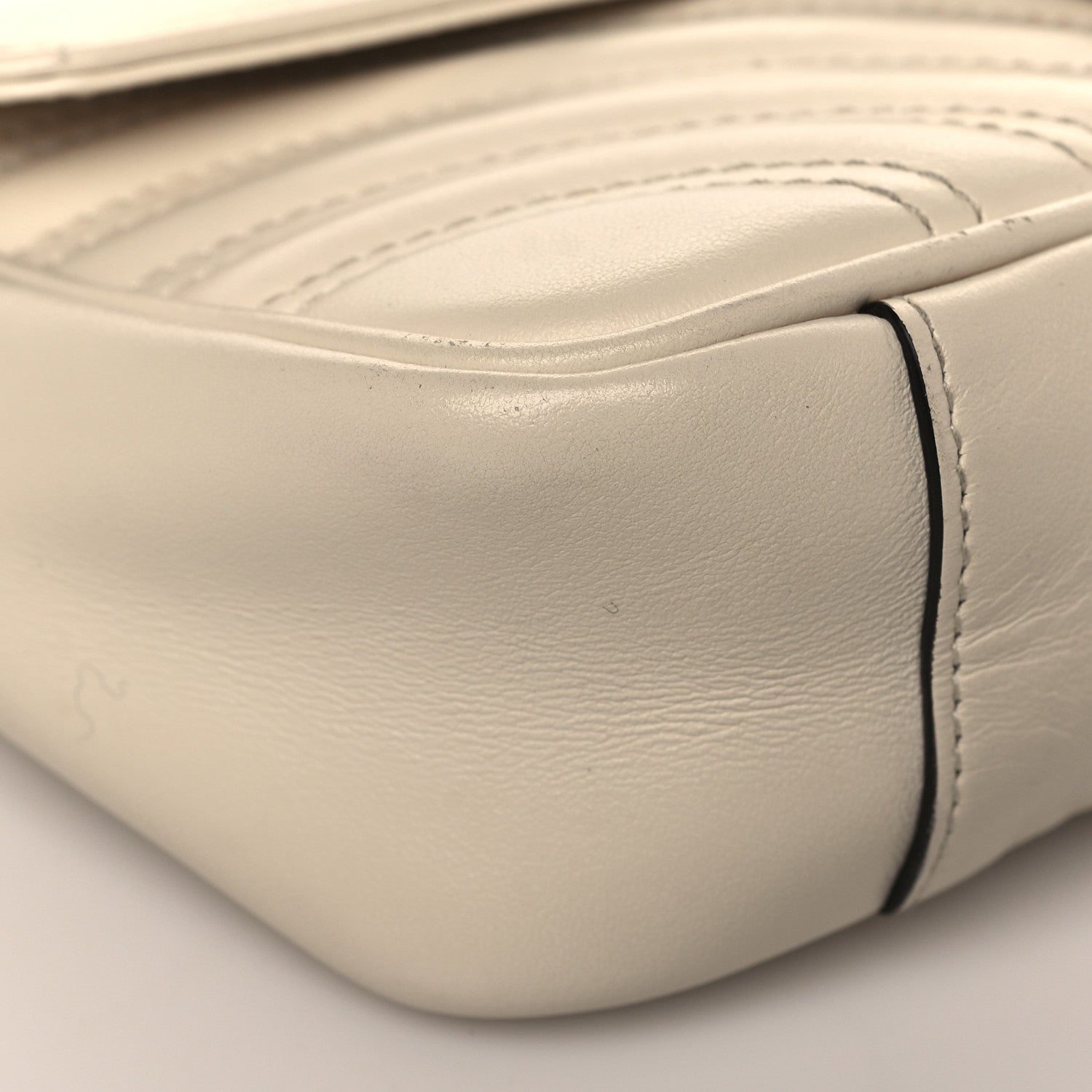 Gucci Calfskin Matelasse Mini GG Marmont Shoulder Bag White 8 of 11