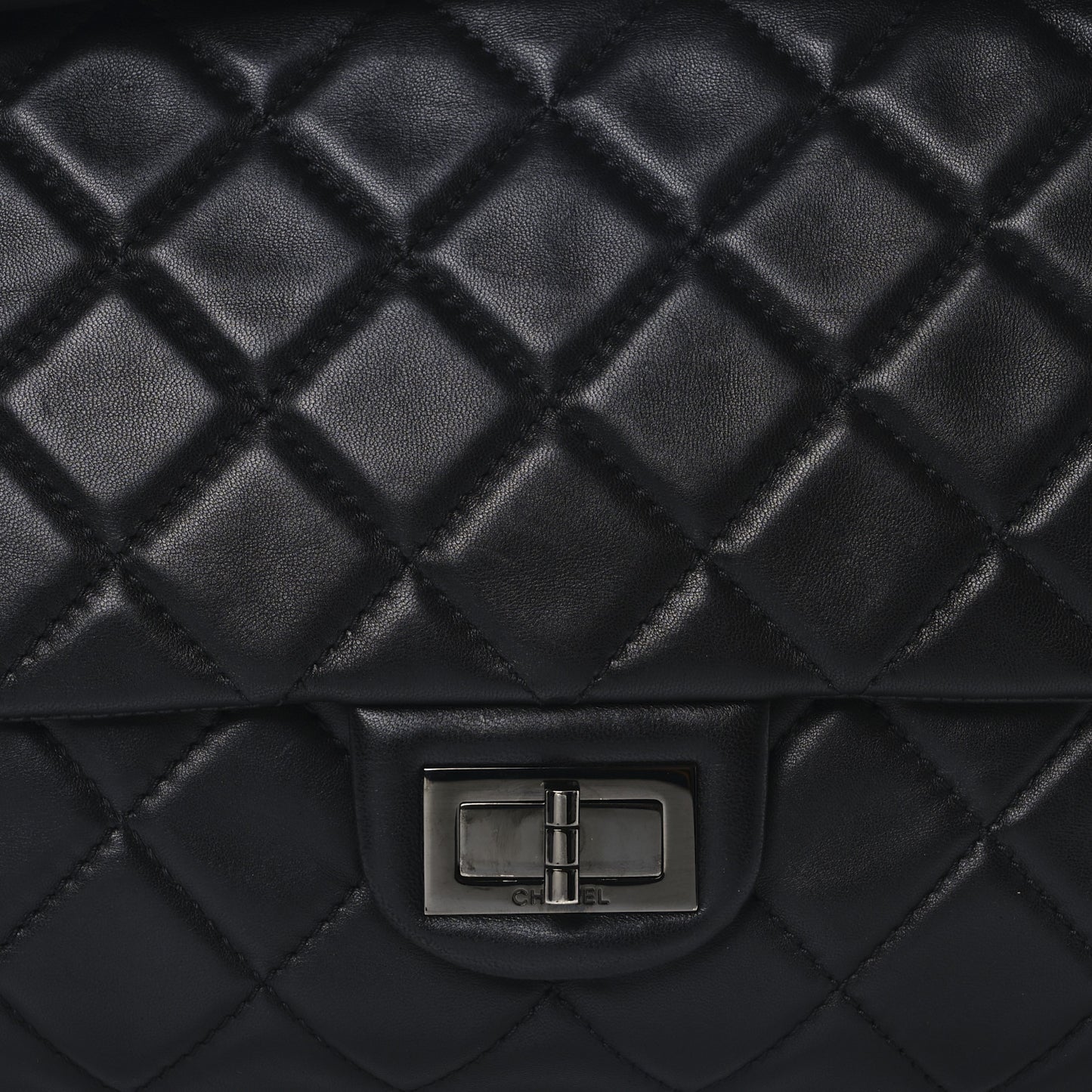 Lambskin Quilted Jumbo Roll 2.55 Reissue Clutch Black