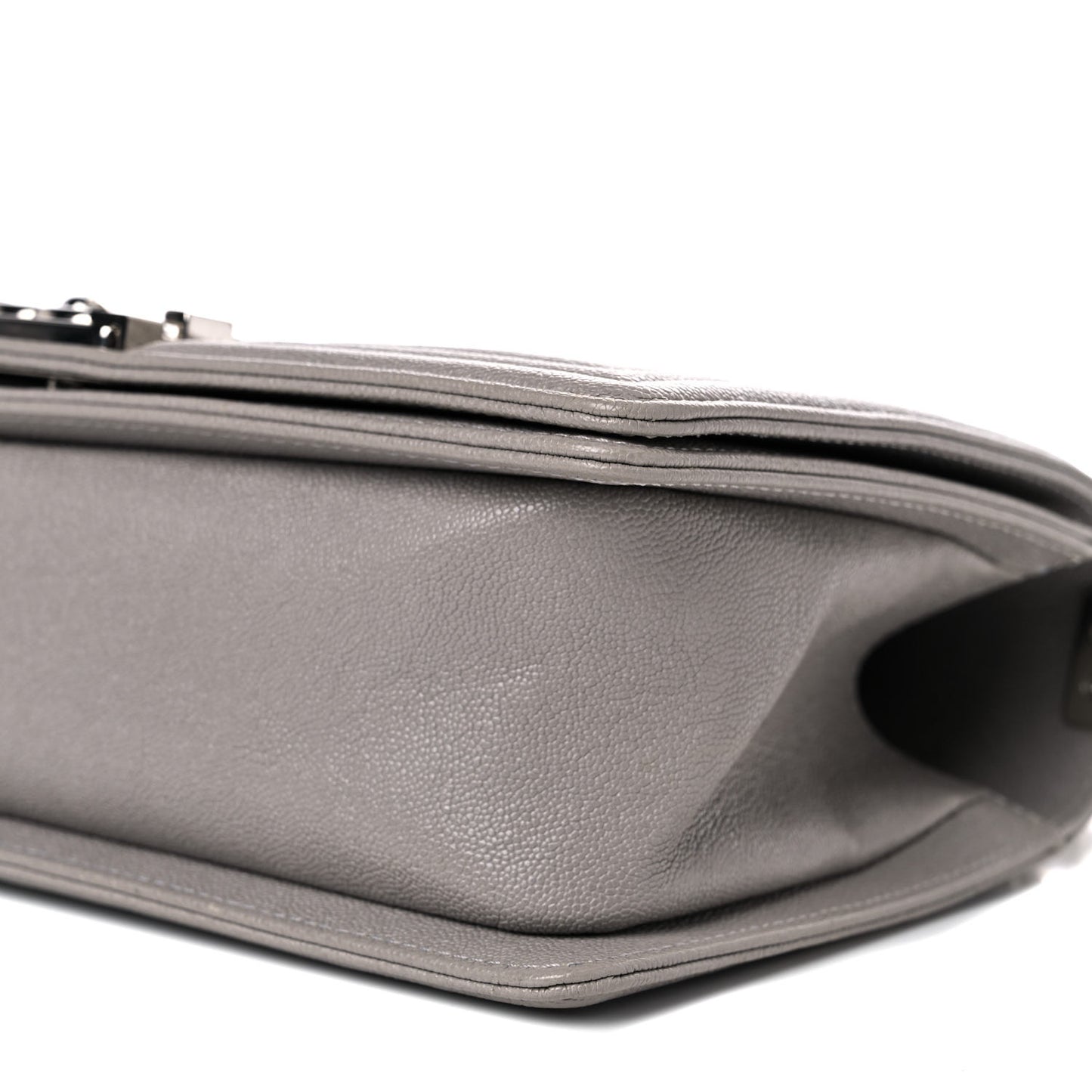 Caviar Quilted Medium Boy Flap Light Grey