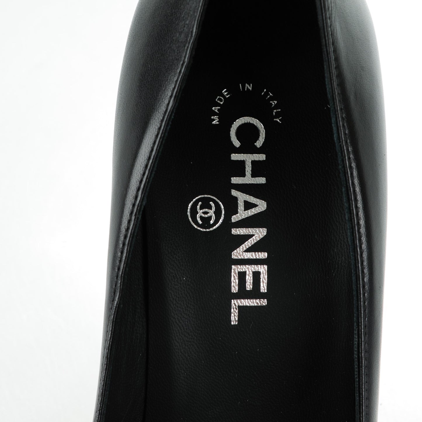 Lambskin Satin Cap Toe Pumps 41 Black
