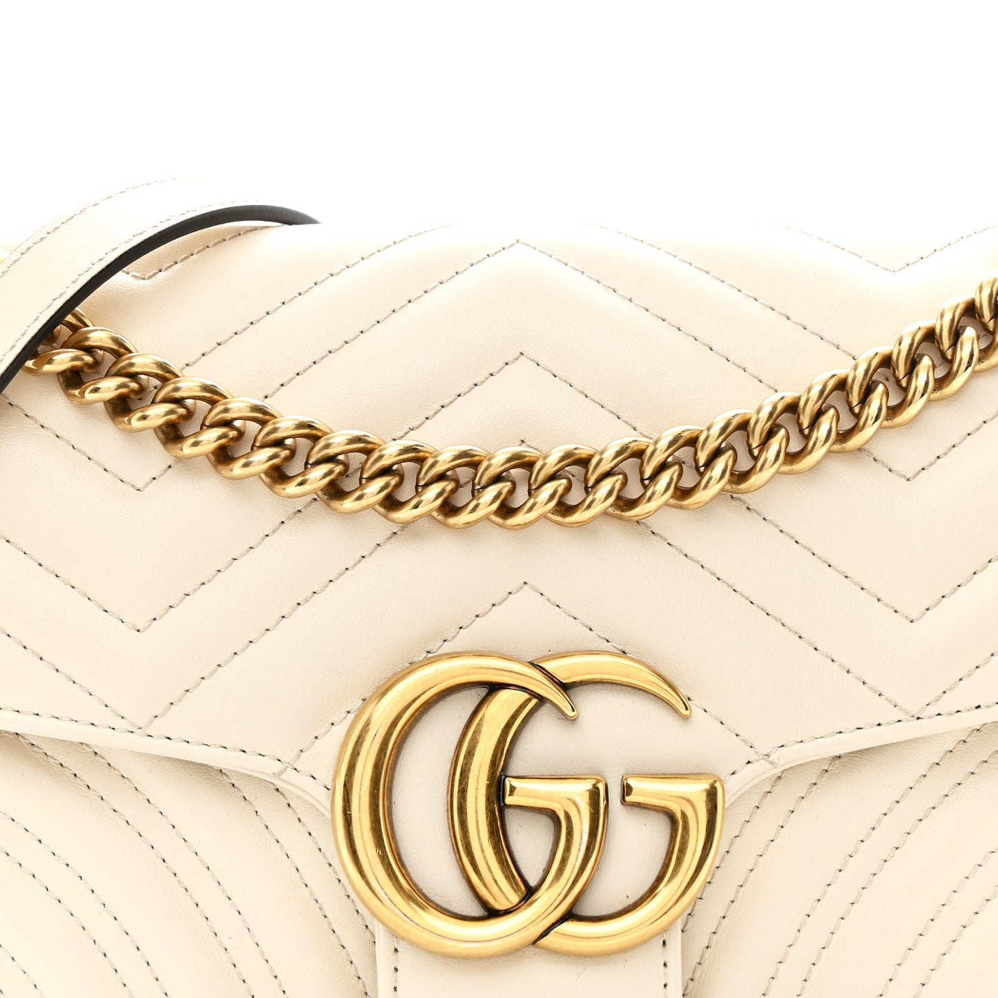 Calfskin Matelasse Small GG Marmont Shoulder Bag White