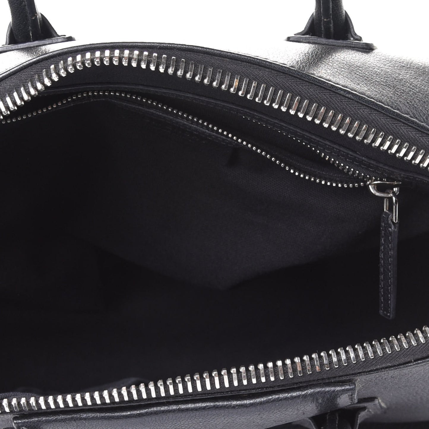 Sugar Goatskin Medium Antigona Black