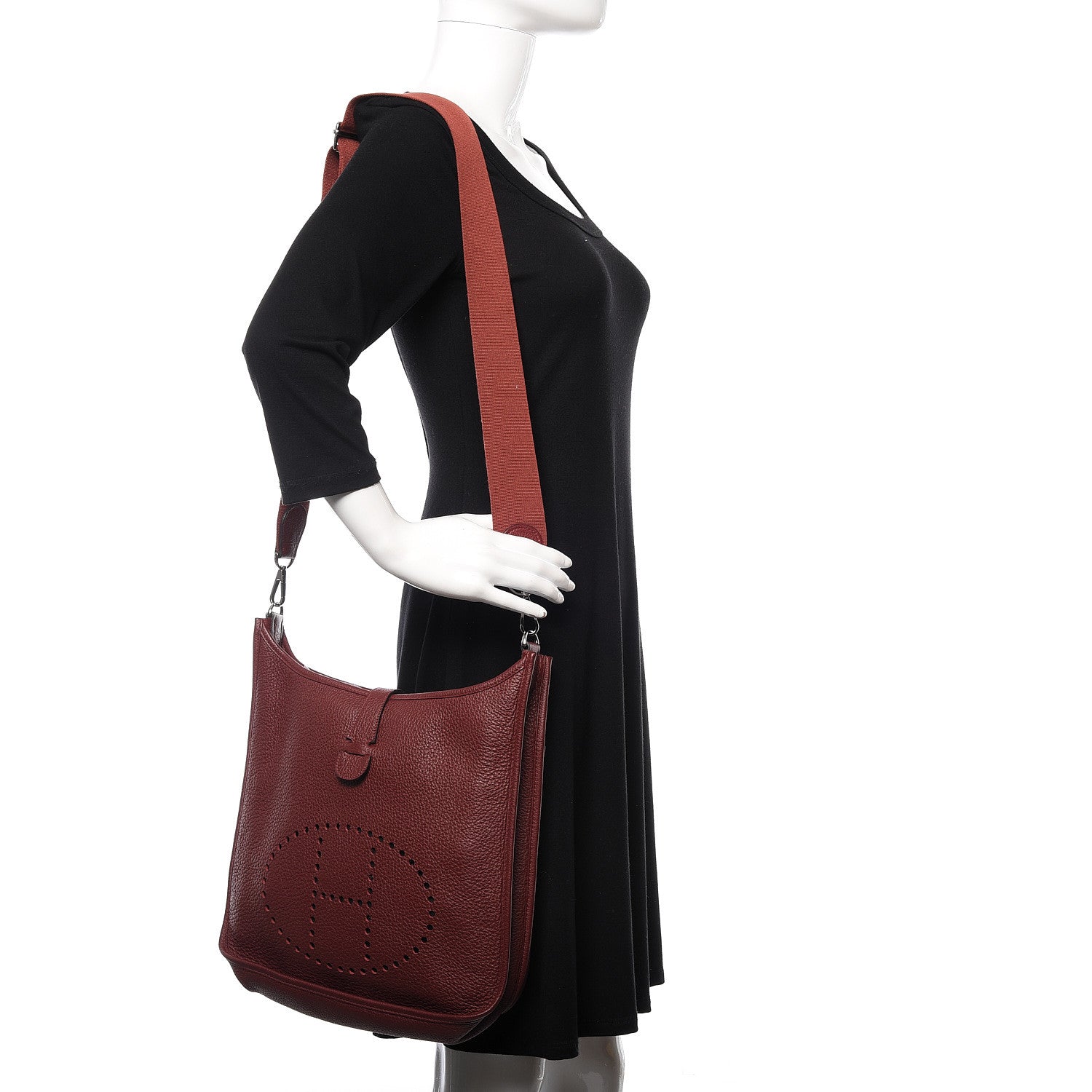 Hermes Taurillon Clemence Evelyne III GM Rouge H 2 of 10