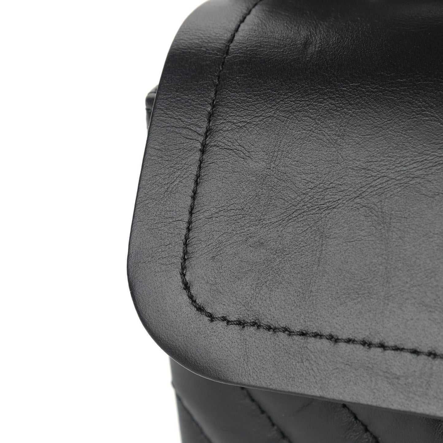 Aged Calfskin Chevron Quilted 2.55 Reissue 225 Flap So Black