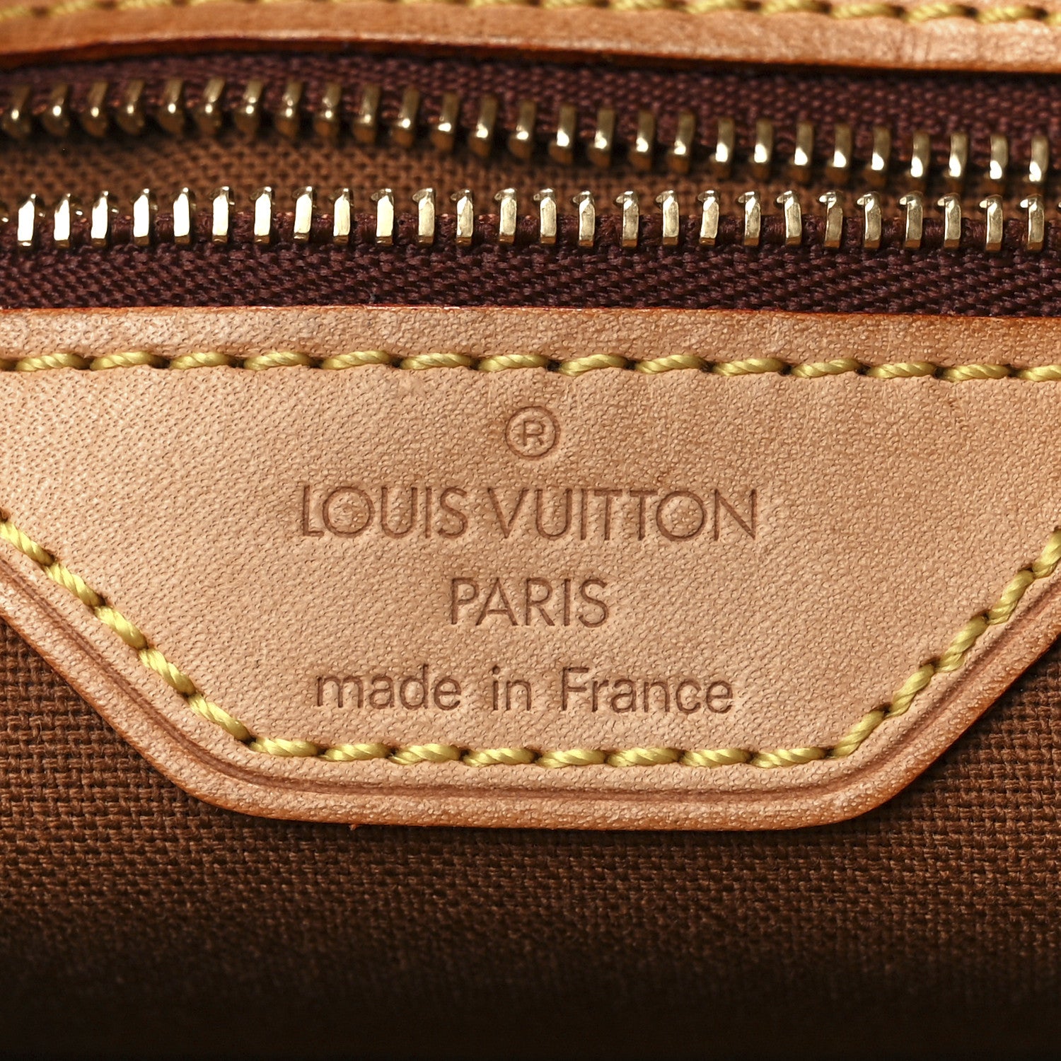 Louis Vuitton Monogram Trotteur 6 of 11