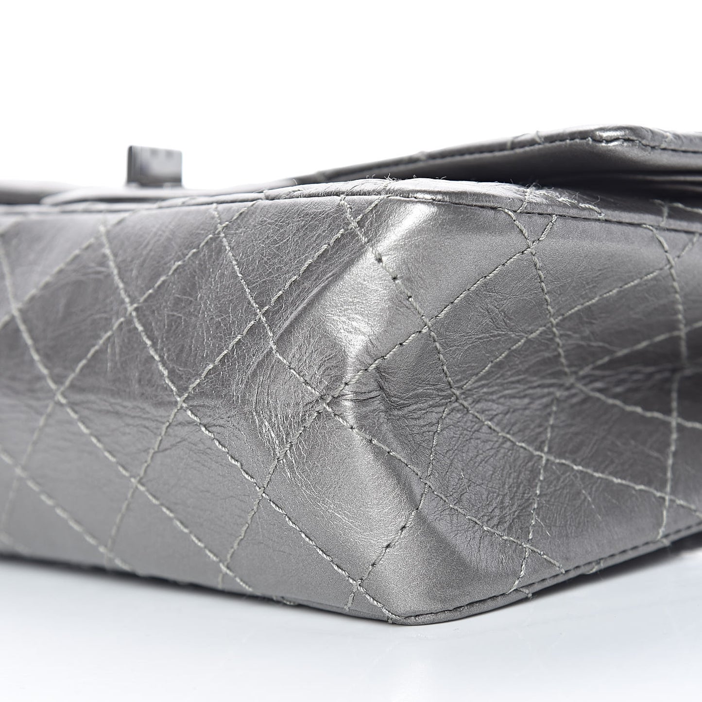 Metallic Aged Calfskin 2.55 Reissue 225 Flap Silver
