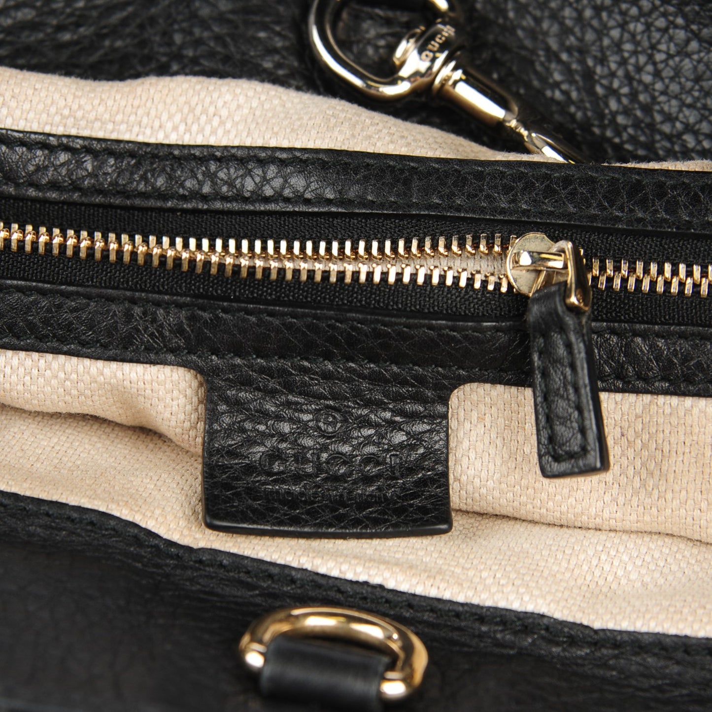 Pebbled Calfskin Medium Soho Chain Shoulder Bag Black