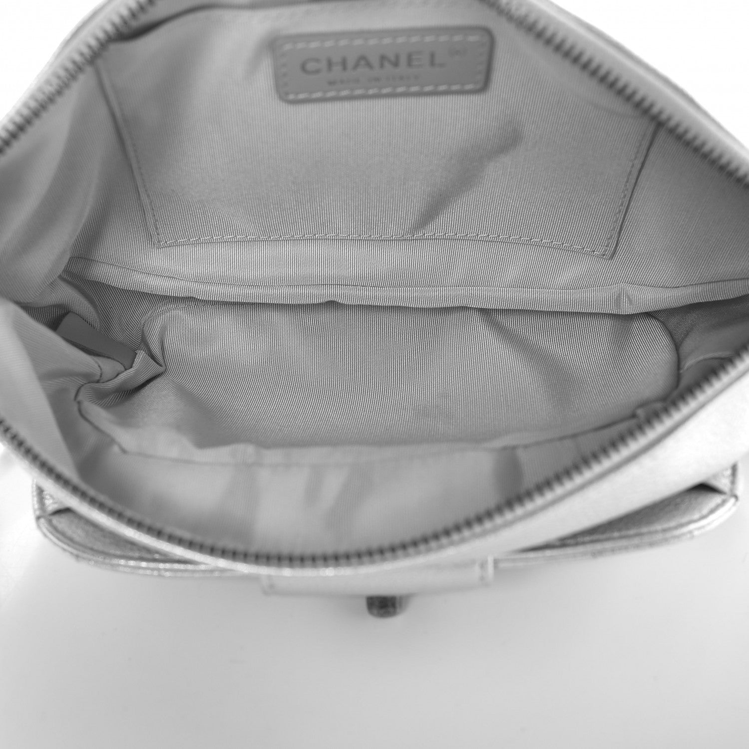 Chanel Metallic Grained Calfskin Quilted Casual Rock Waist Bag Fanny Pack Silver 5 of 7