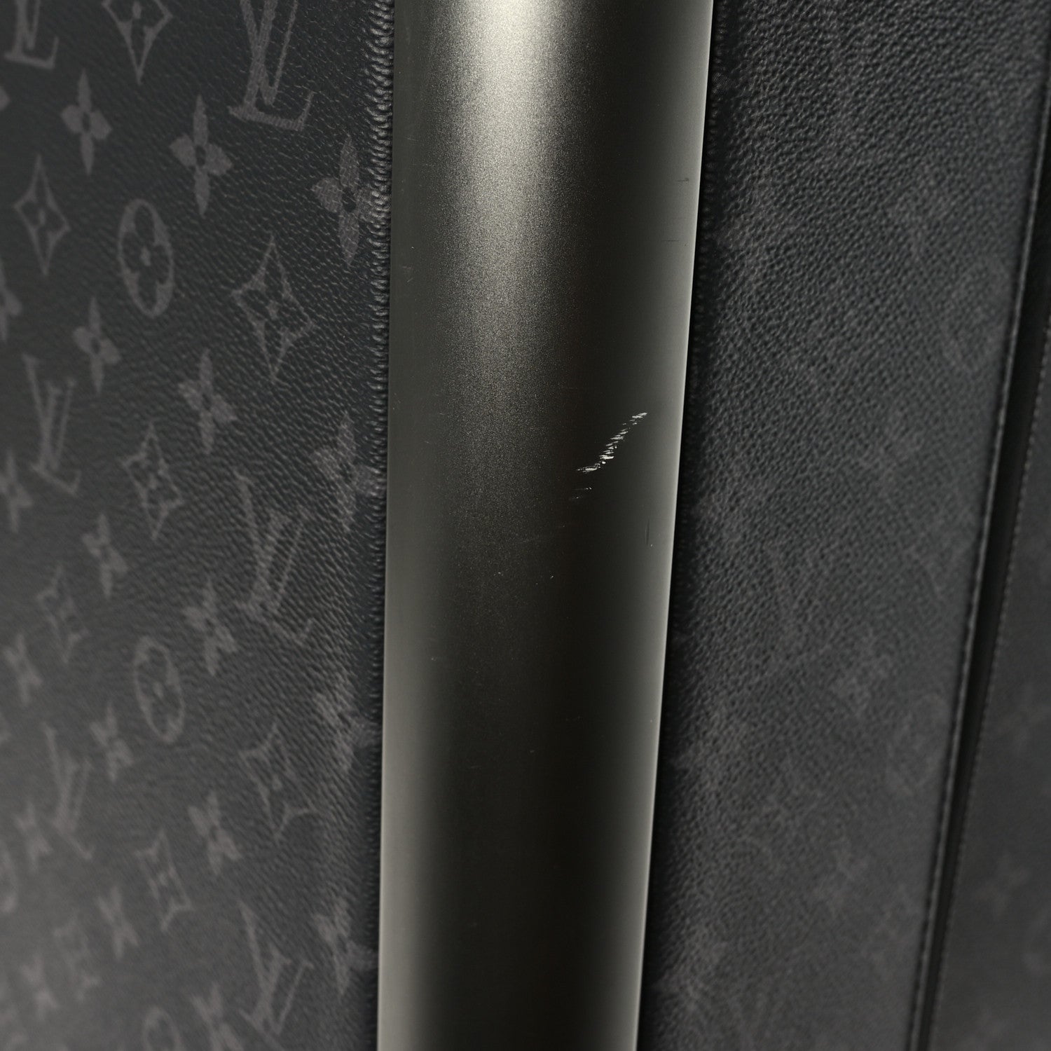 Louis Vuitton Monogram Eclipse Horizon 8 of 11