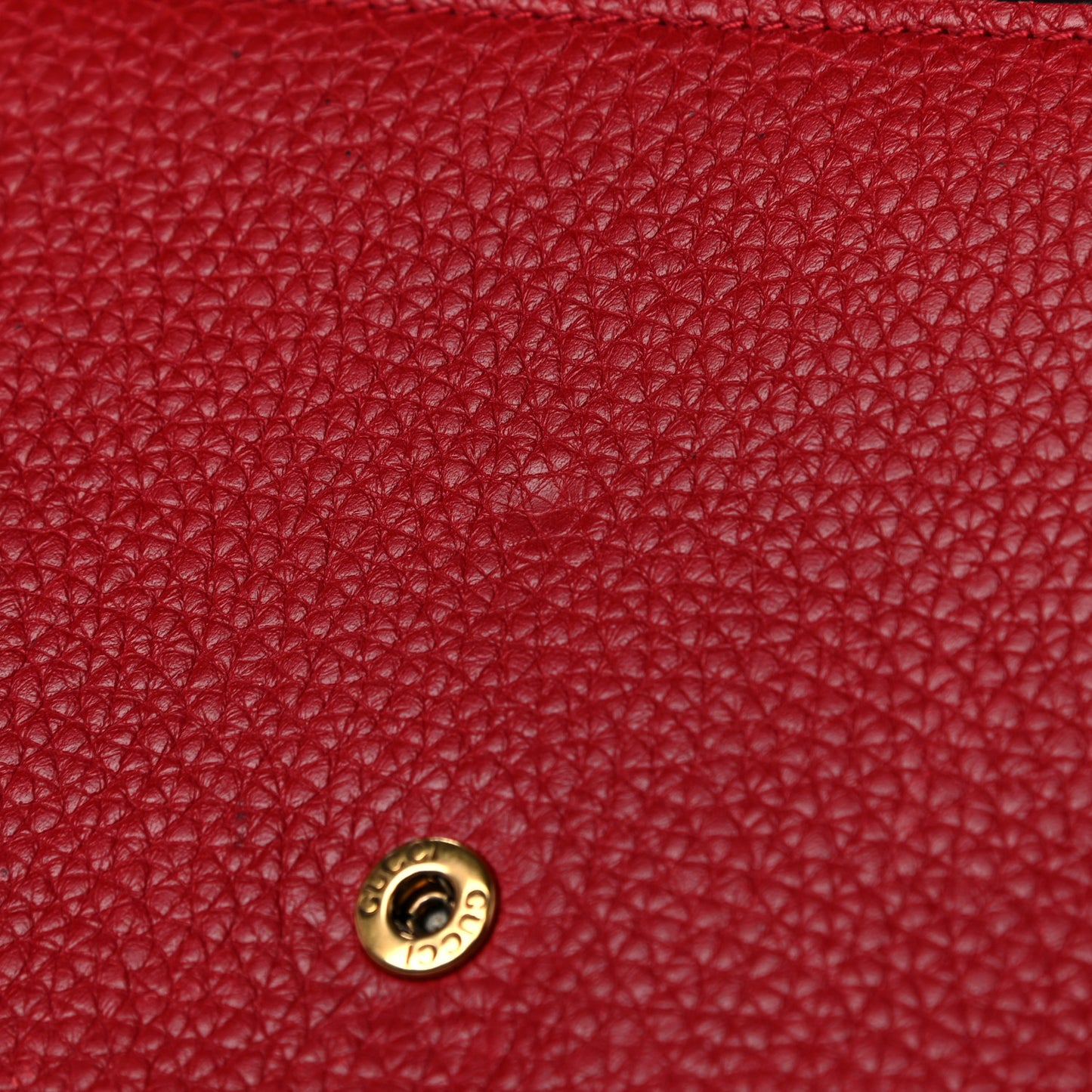 Calfskin GG Marmont Chain Wallet Vulcanic Red