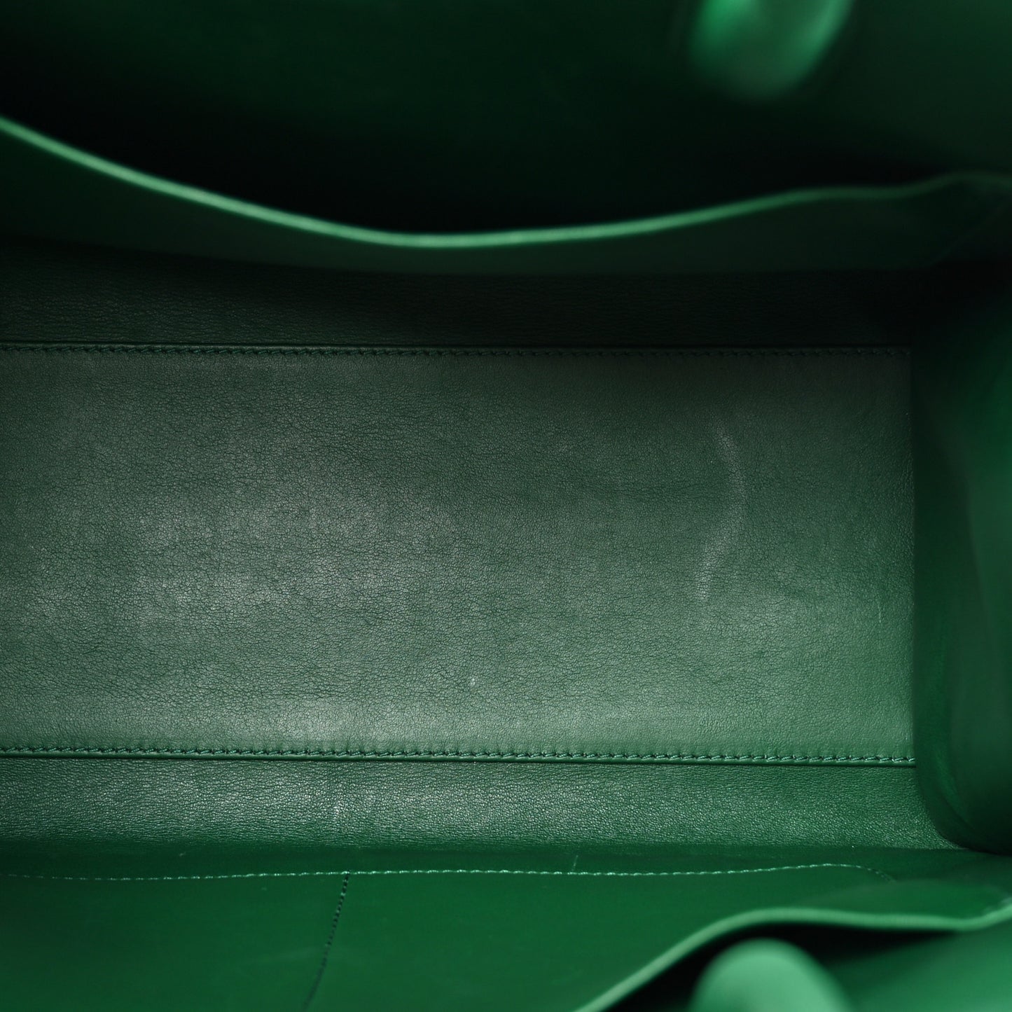 Grained Calfskin Diorever Flap Green