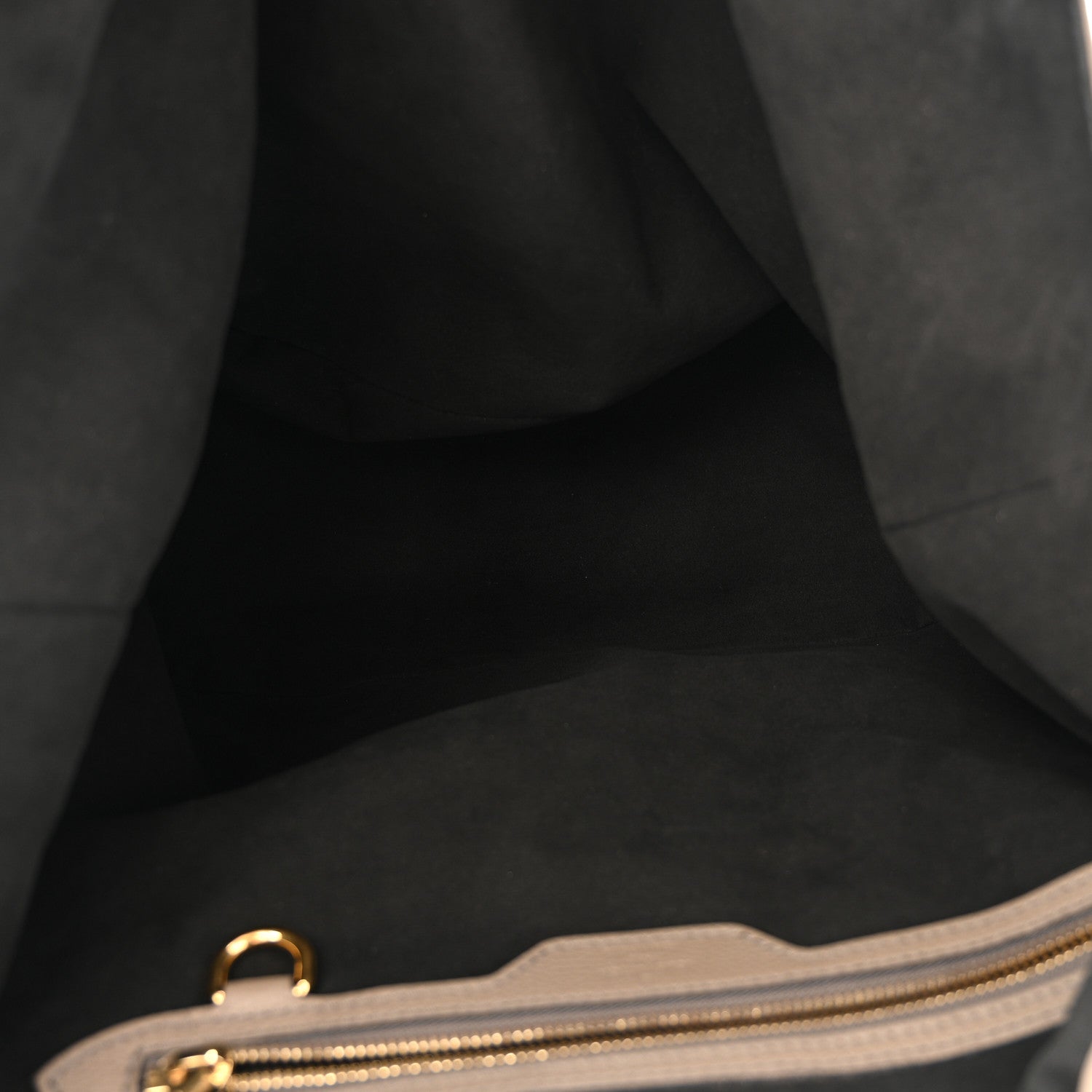 Louis Vuitton Mahina L Taupe 5 of 15