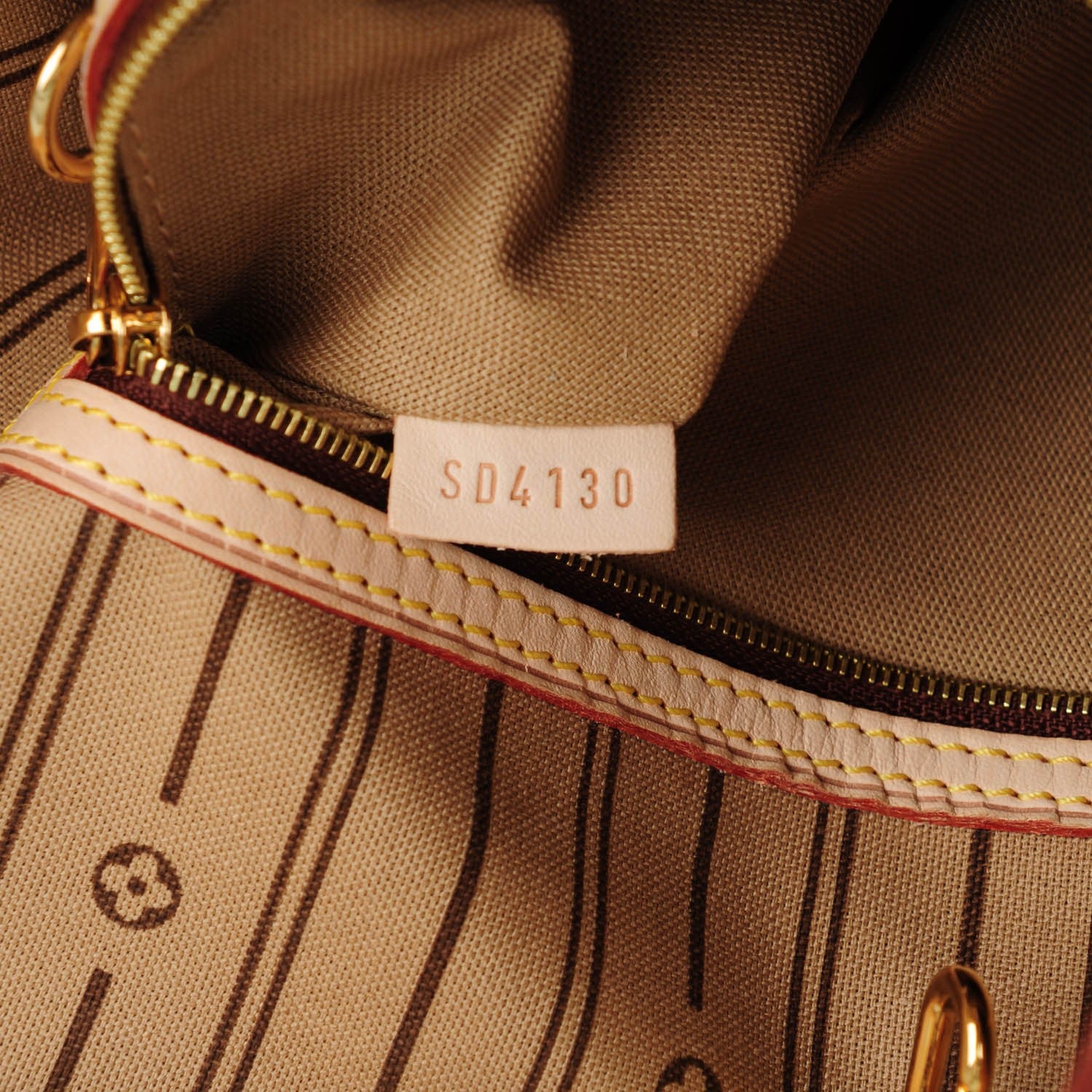 Louis Vuitton Monogram Delightful MM 8 of 8
