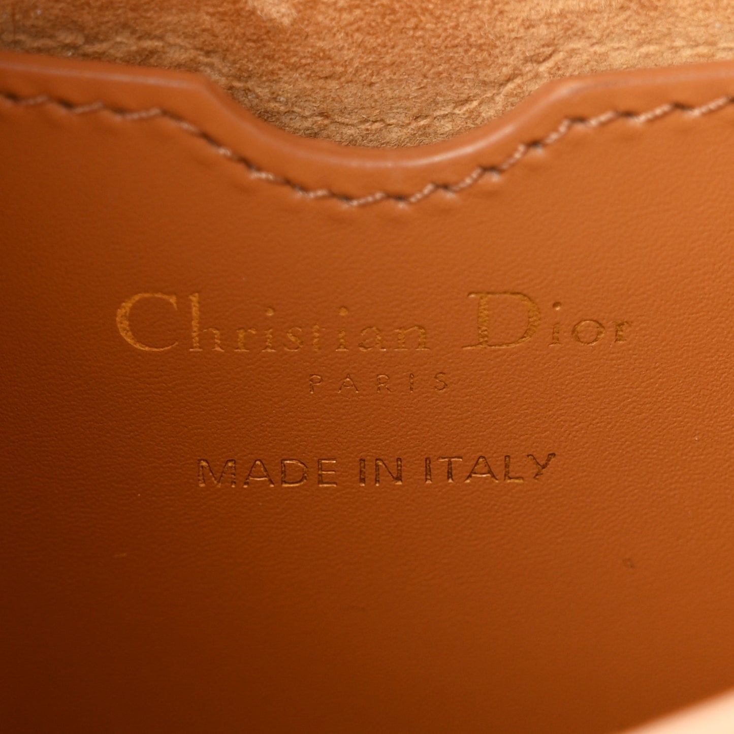 Box Calfskin Medium Bobby Flap Camel
