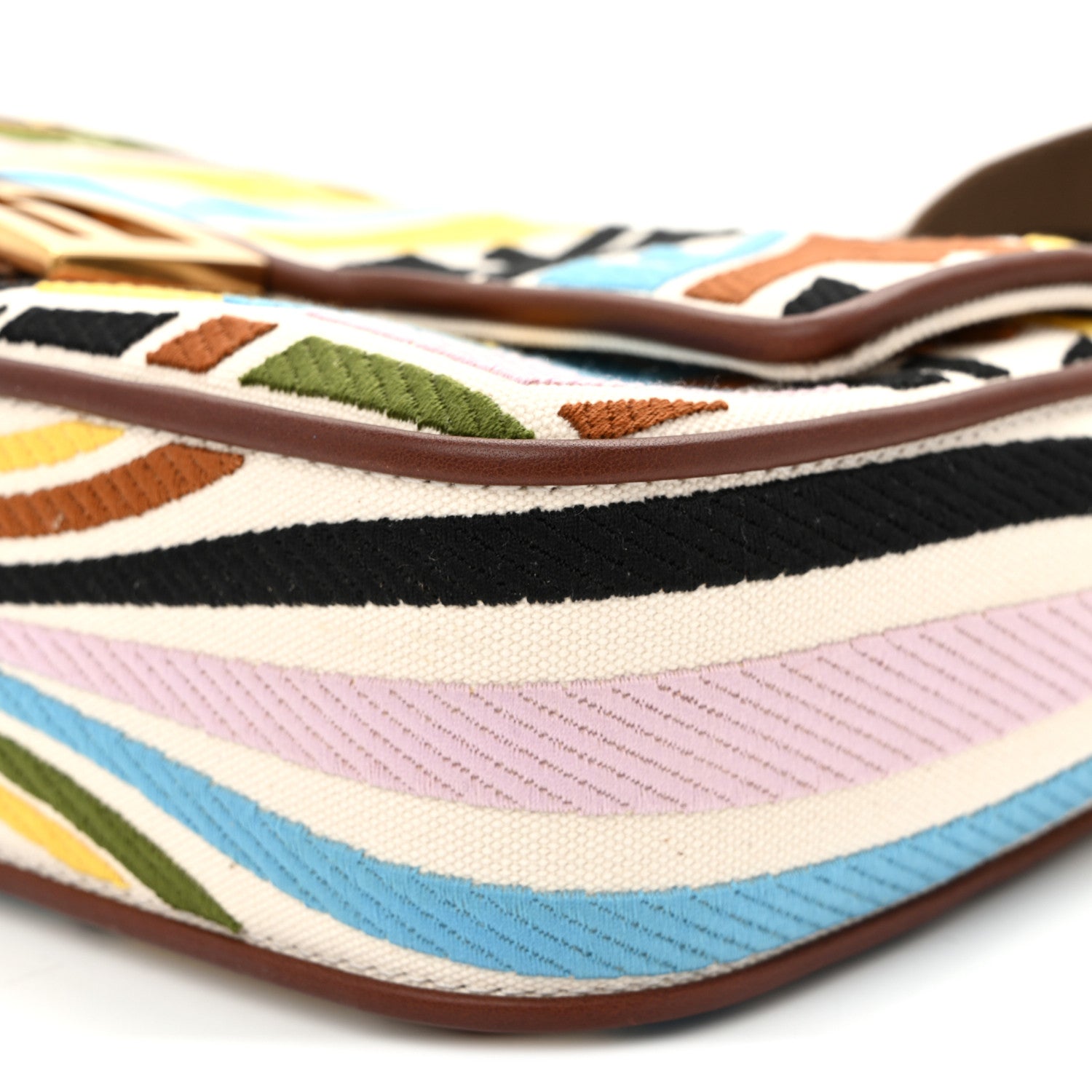 Fendi X SARA COLEMAN Canvas Vitello King Seta FF Fish Eye Embroidered Baguette Grezzo Multicolor Ghianda Grezzo Multicolor Ghianda 10 of 10