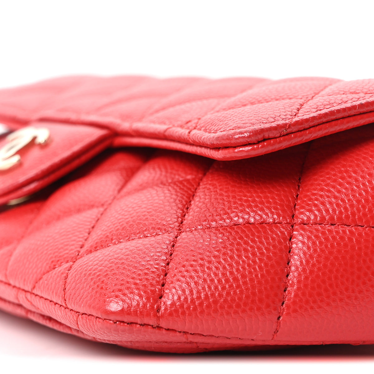 Caviar Quilted Glasses Case With Chain Red