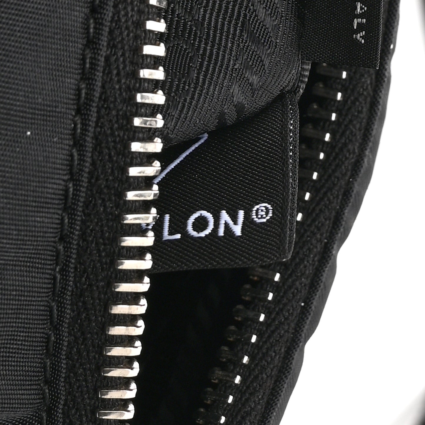 Nylon Re-Edition 2005 Shoulder Bag Black