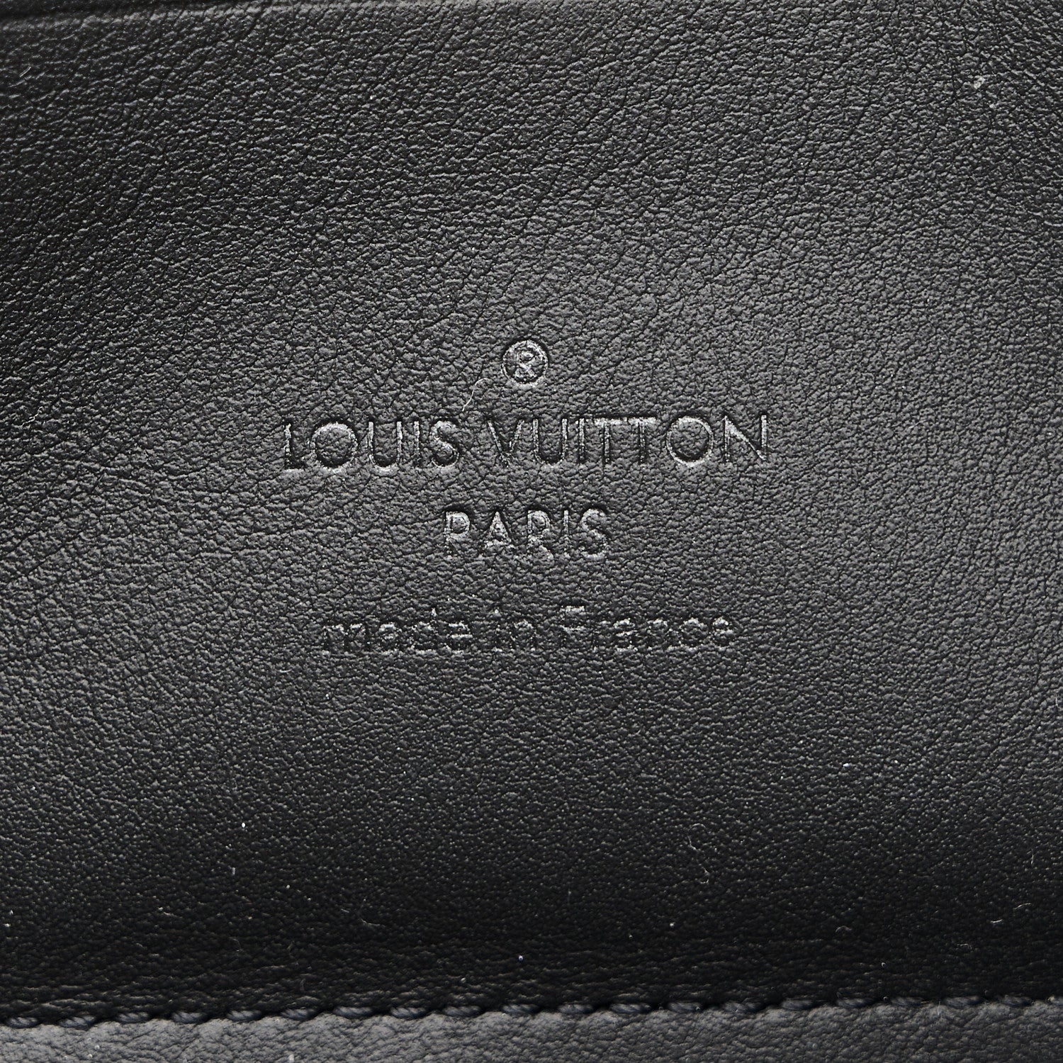 Louis Vuitton Calfskin Aerogram Alpha Wearable Wallet Black 6 of 7