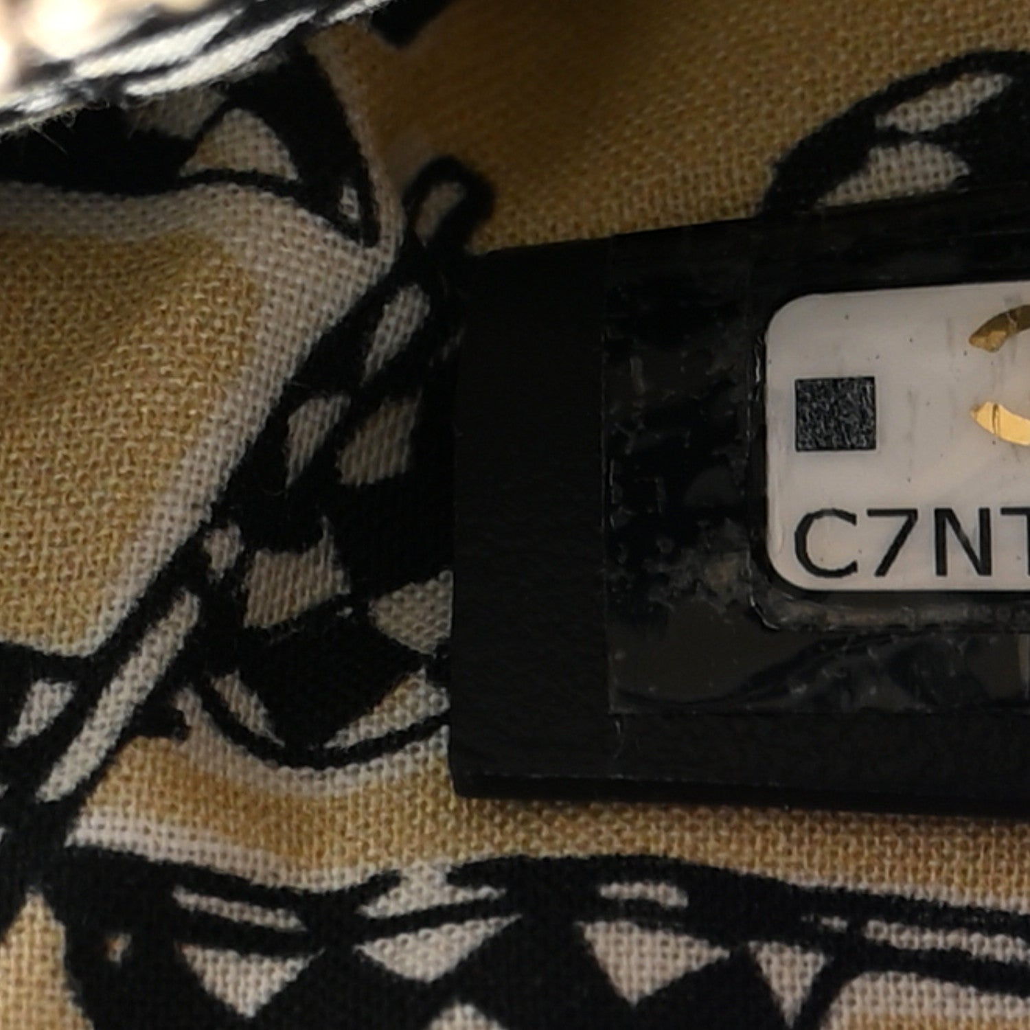 Chanel Caviar Metal Quilted Striated Zip Card Holder Wallet Black 7 of 7