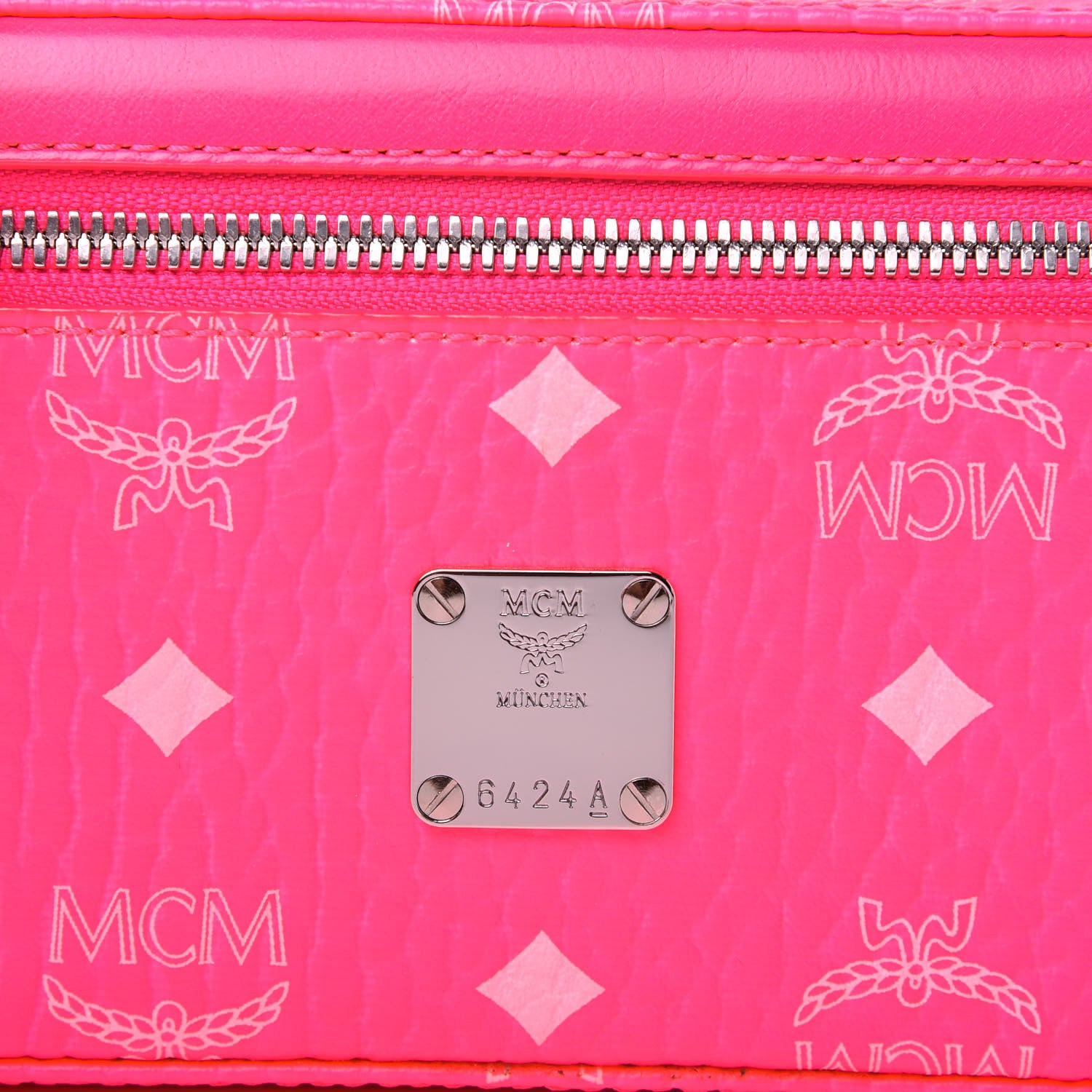 MCM Visetos Vanity Case Neon Pink 9 of 9