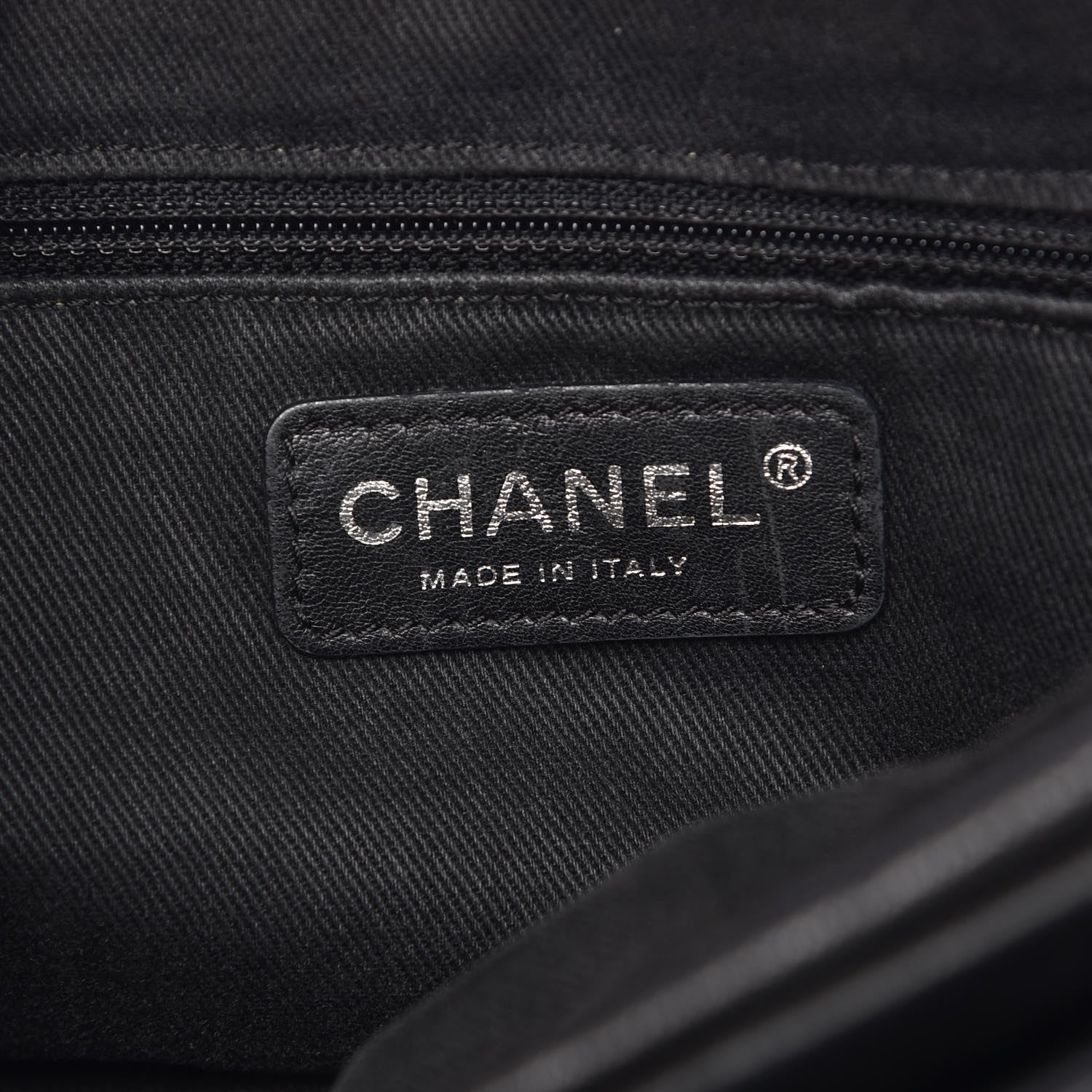 Chanel Calfskin Small Diamond Stitch Tote Black 5 of 10