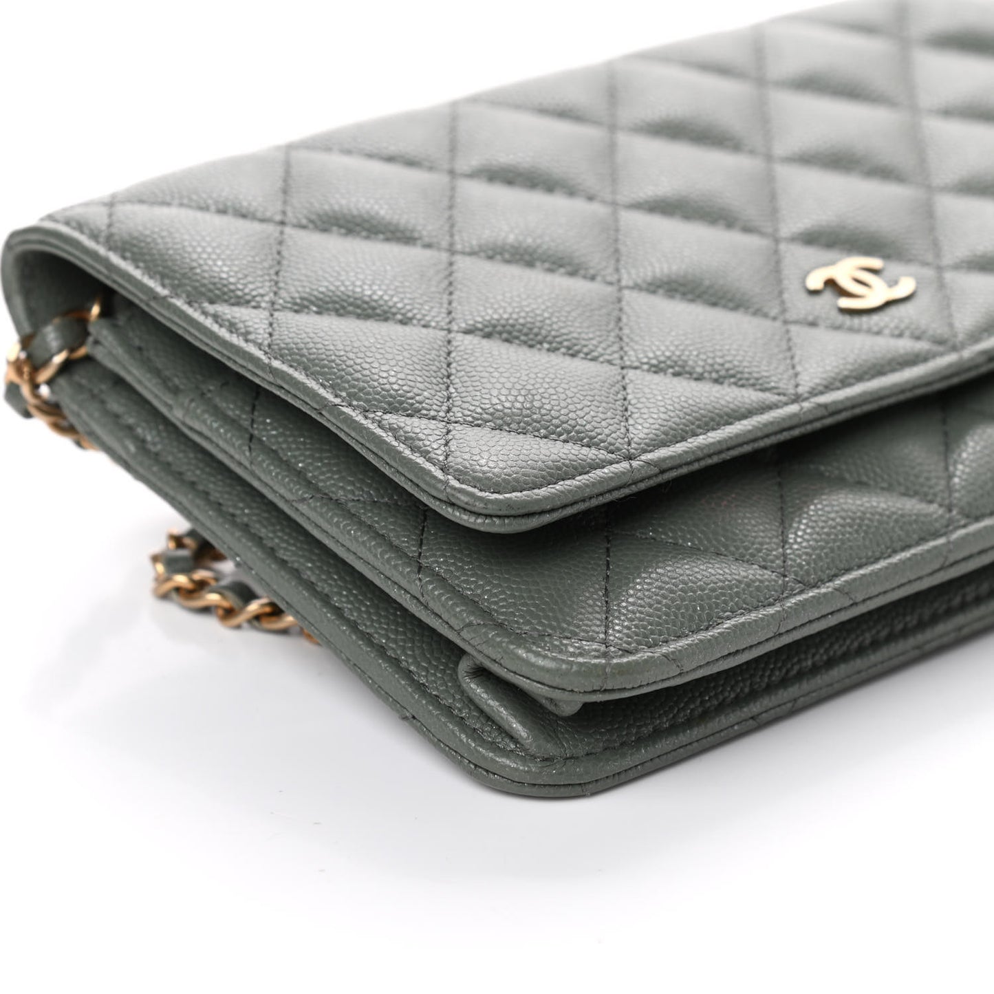 Iridescent Caviar Quilted Wallet On Chain WOC Green