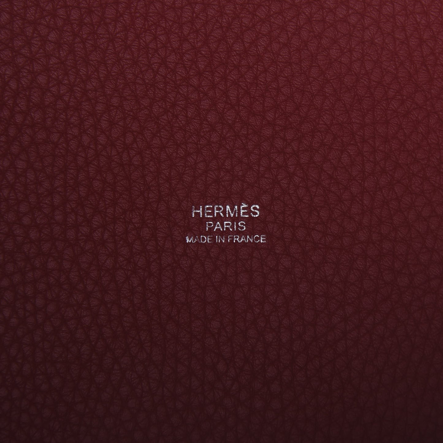 Taurillon Clemence Picotin Lock 22 MM Rouge Casaque