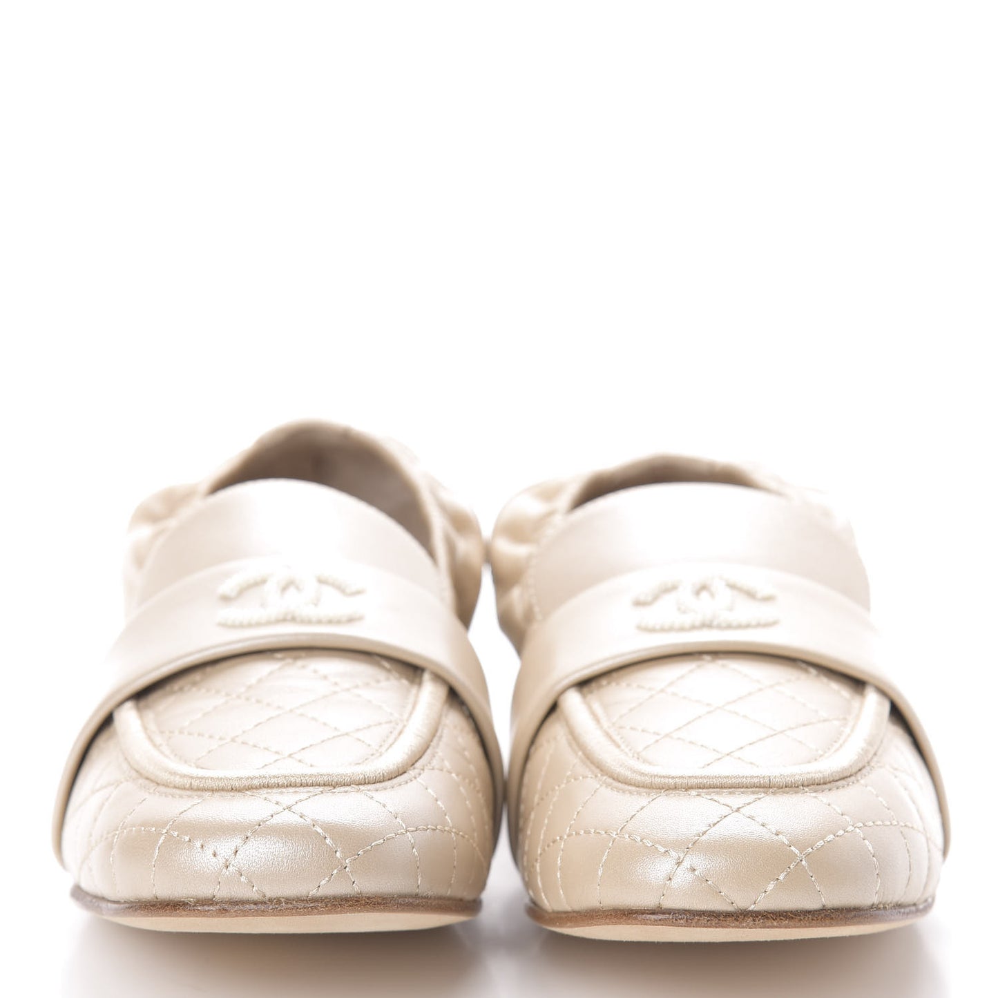 Laminated Lambskin Womens Quilted Elastic CC Moccasin Loafers 36 Beige