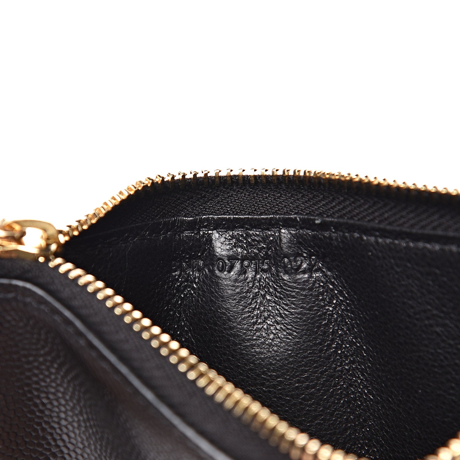 Saint Laurent Grain De Poudre Matelasse Chevron Monogram Fragments Zippered Card Case Black 6 of 9