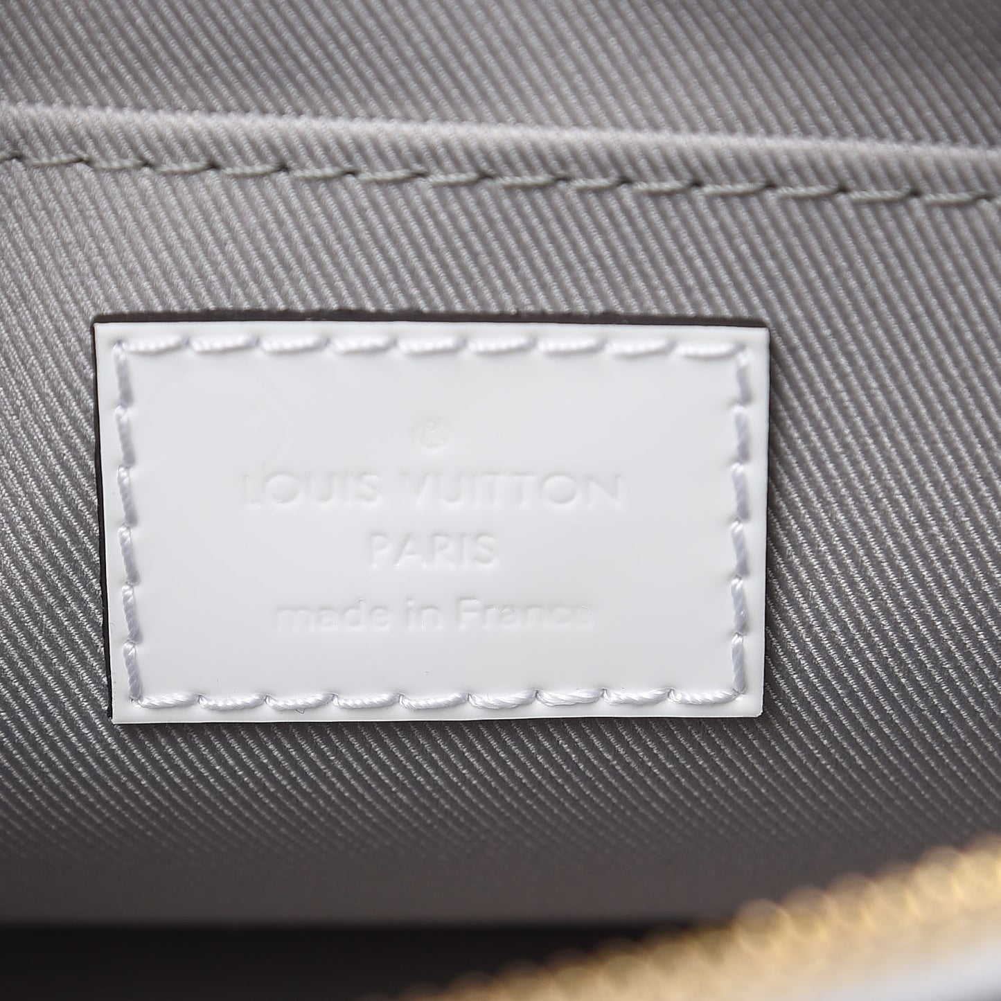 Patent Monogram Alma Mini Snow